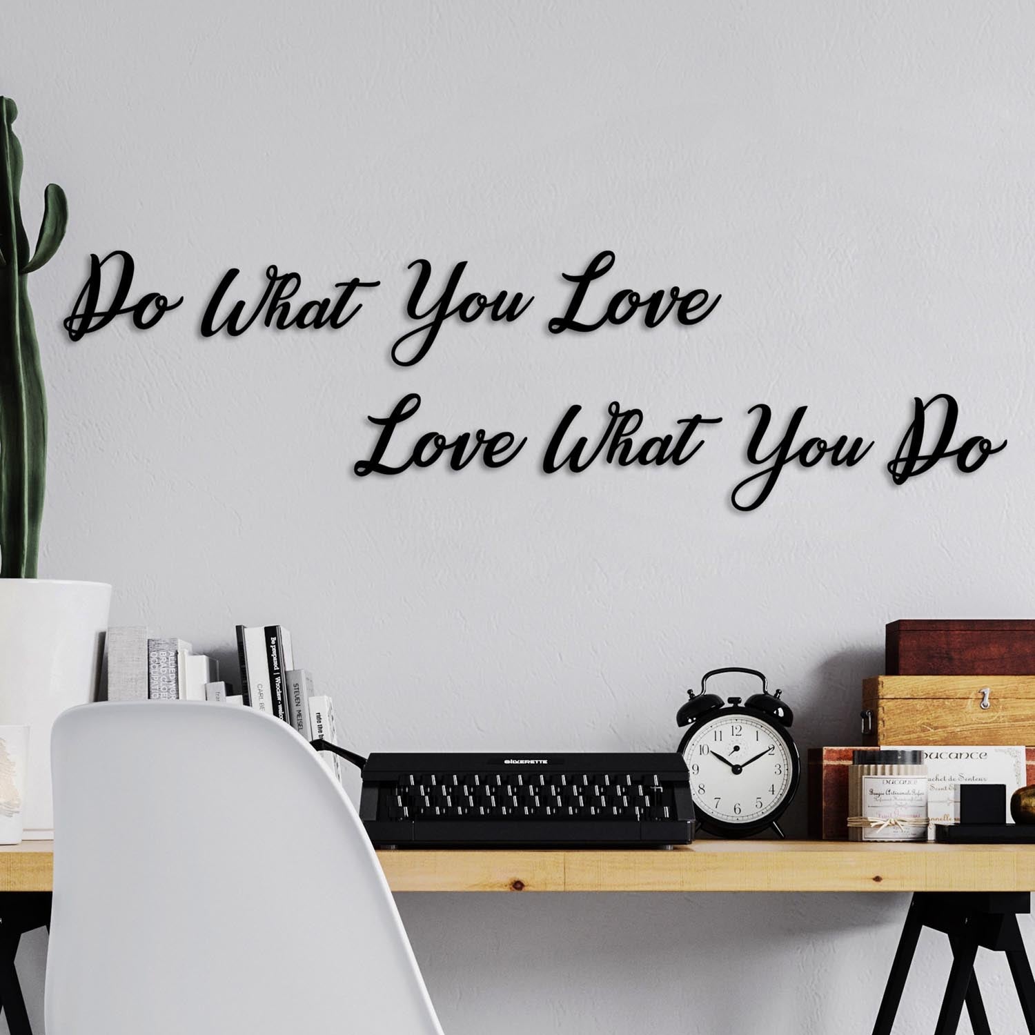 Verleihen Sie Ihrem Zuhause mit der Do Love Love Wanddeko von Wallity in Schwarz einen modernen Akzent. Ideal für jeden Raum!