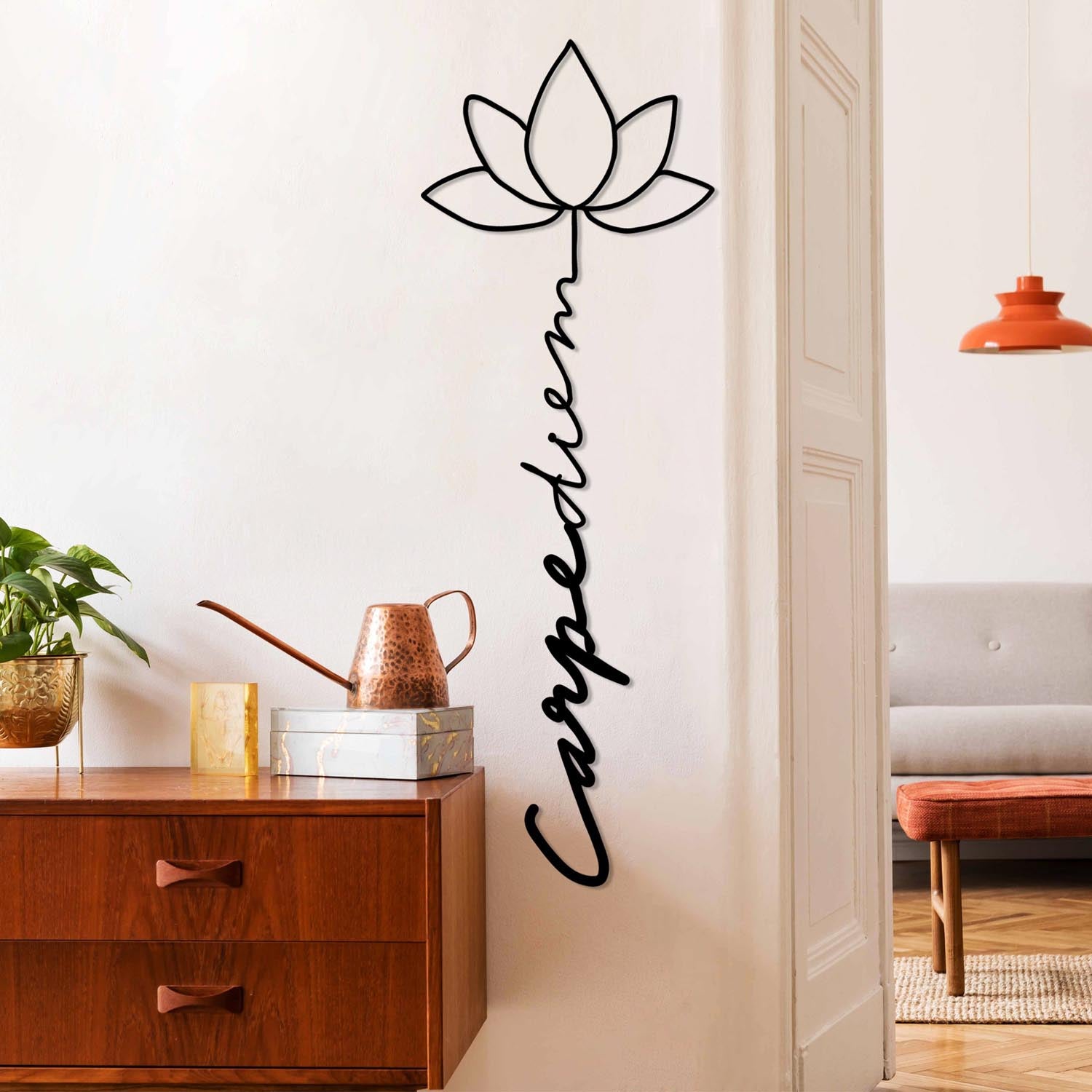 Verleihen Sie Ihrem Raum mit der stilvollen Wanddeko "Carpe Diem 4" von Wallity einen Hauch von Eleganz. Robustes Metall, minimalistisches Design.