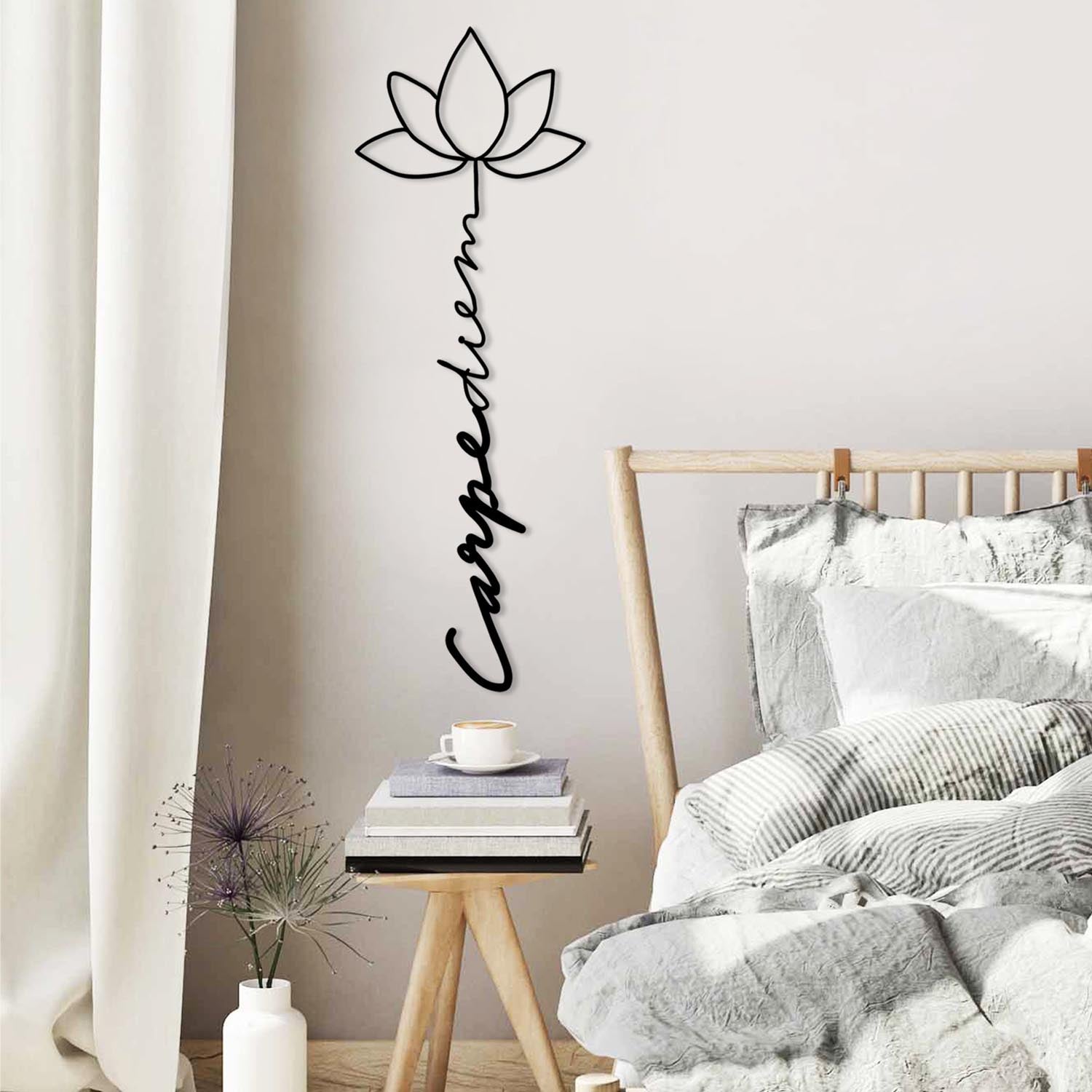 Entdecken Sie die zeitlose Wanddeko "Carpe Diem 4" von Wallity. Elegantes Metall-Design, perfekt für jeden Raum. Verwandeln Sie Ihr Zuhause!