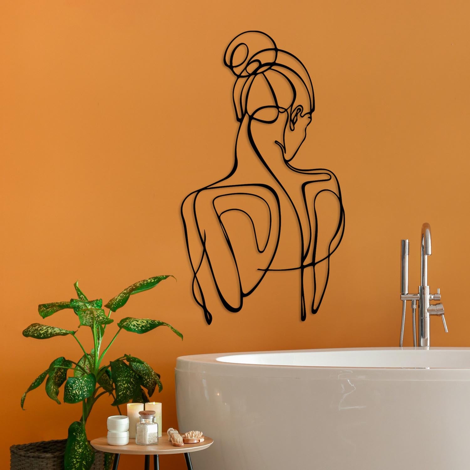 Gestalten Sie Ihre Wände neu mit der stilvollen Sorella Wanddeko in Schwarz von Wallity. Ein elegantes Metallaccessoire für jeden Raum!