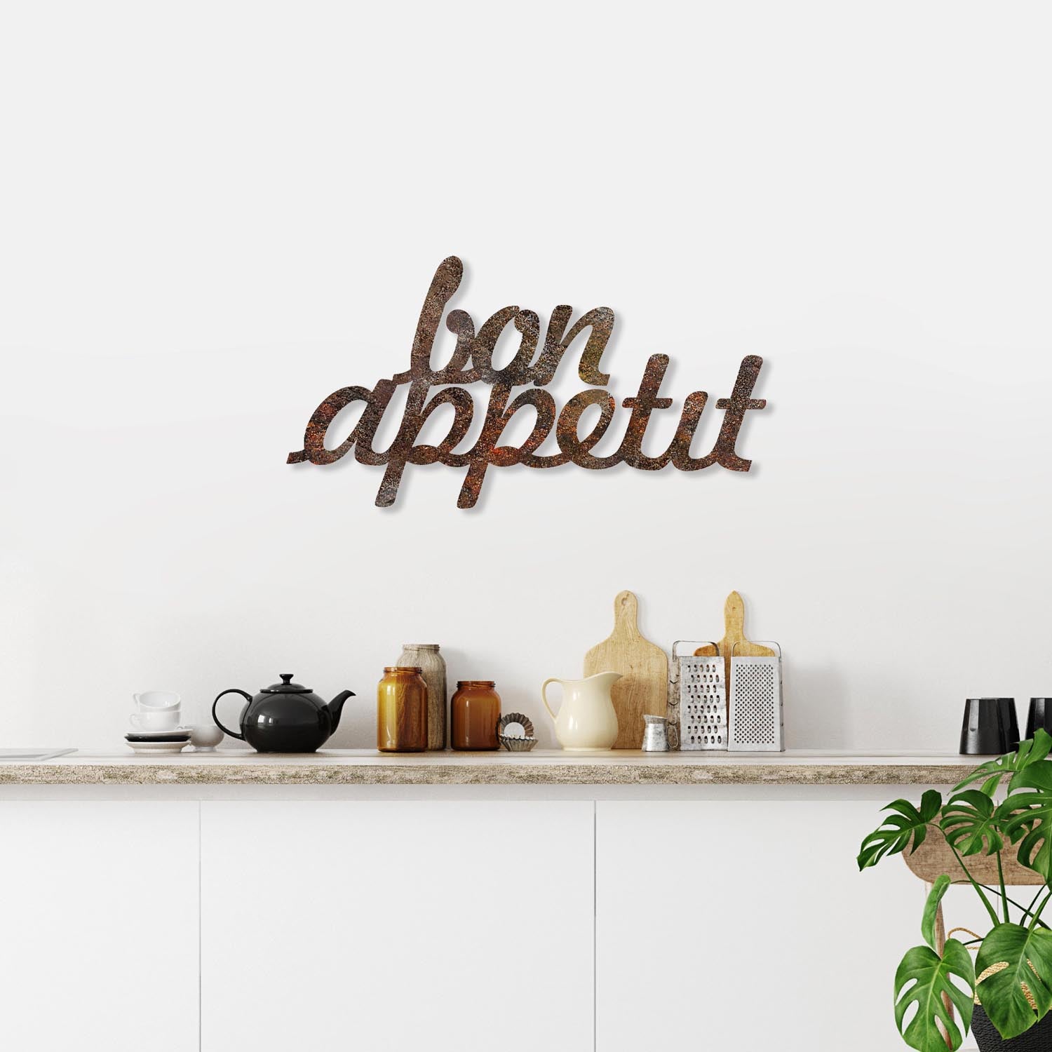 Verleihen Sie Ihrem Zuhause mit der Rusty Bon Appetit Wanddeko von Wallity einen rustikalen Charme. Handbemalt und einzigartig!