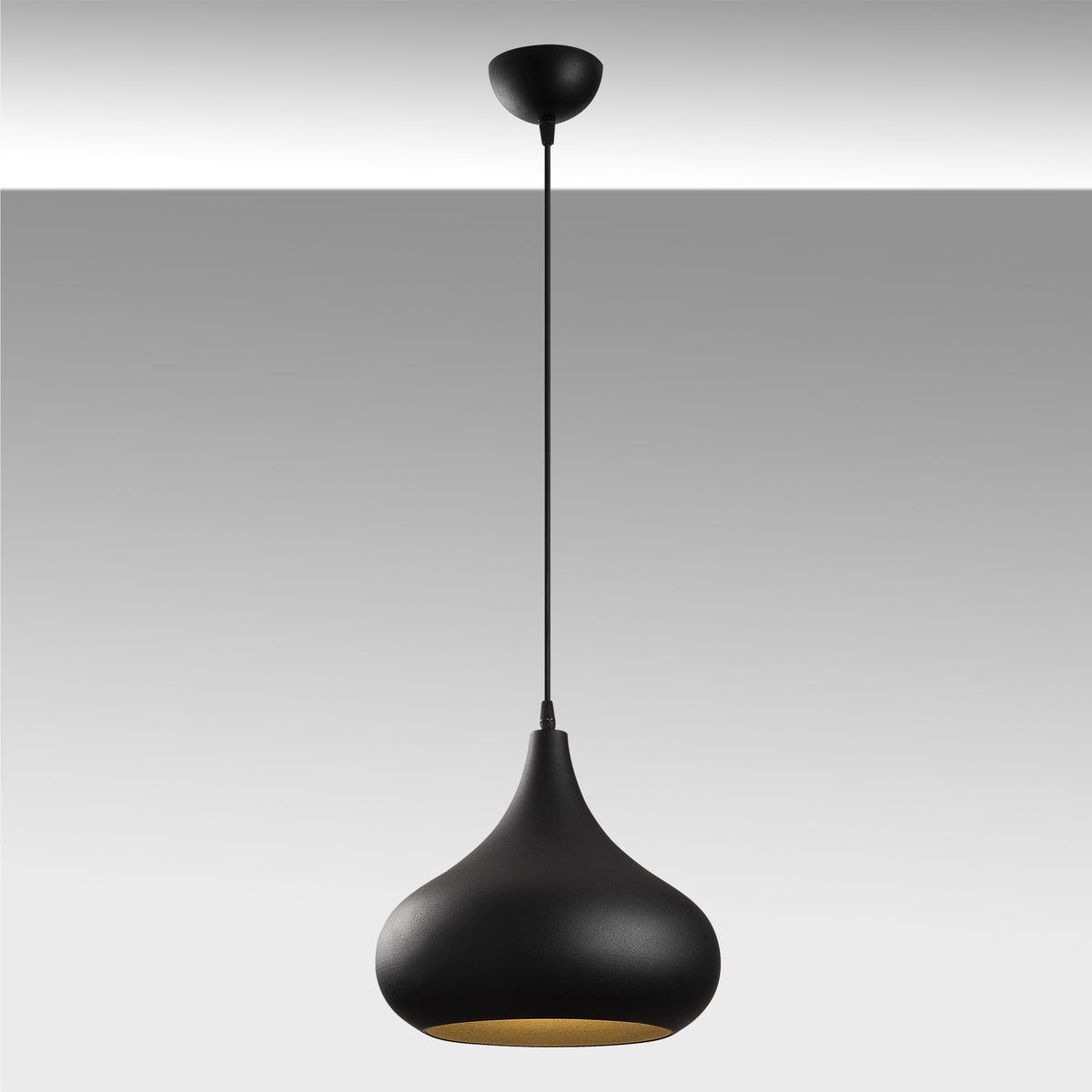 Sağlam Pendellampe - Schwarz Gold in Schwarz Gold präsentiert im Onlineshop von KAQTU Design AG. Pendelleuchte ist von Opviq