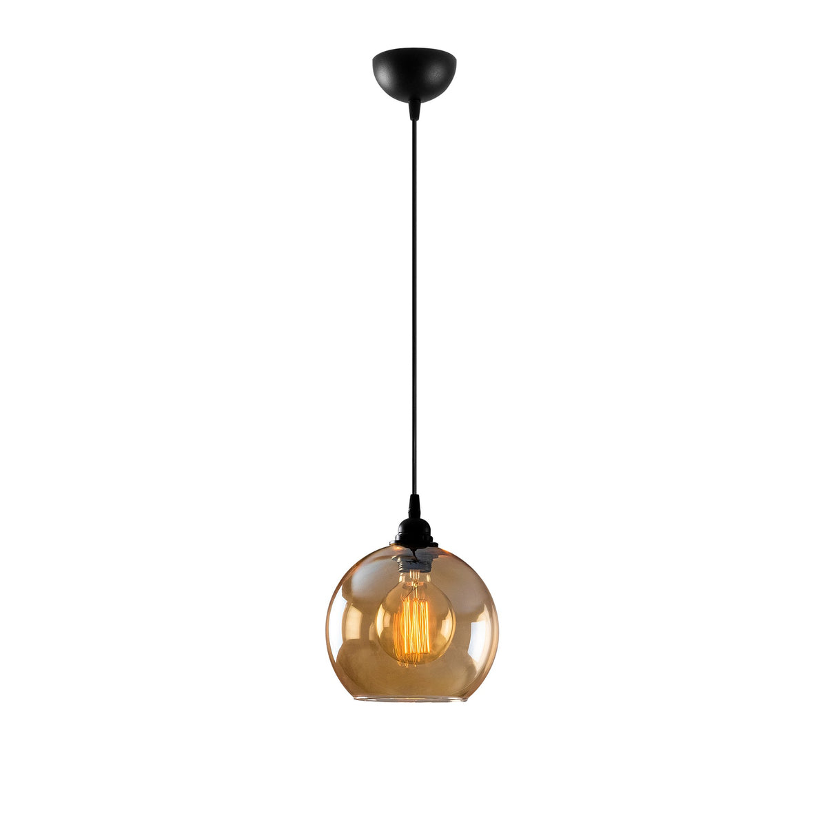Gold Pendellampe - Gold
Schwarz in Gold
Schwarz präsentiert im Onlineshop von KAQTU Design AG. Pendelleuchte ist von Opviq