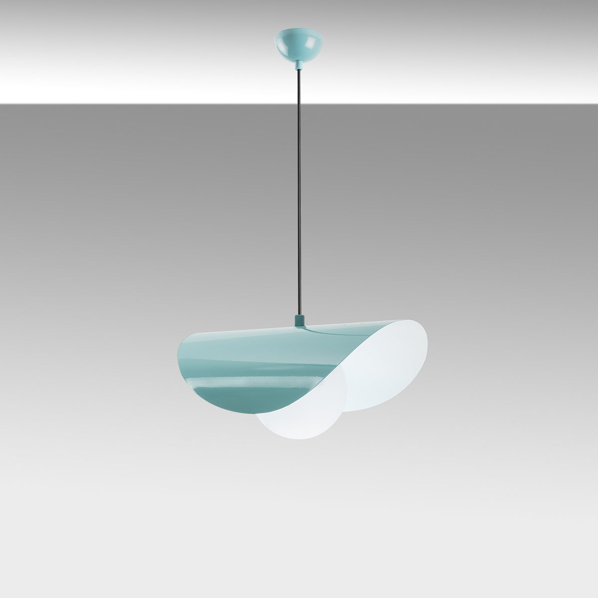 Vatoz Pendellampe - Türkis in Türkis präsentiert im Onlineshop von KAQTU Design AG. Pendelleuchte ist von Opviq