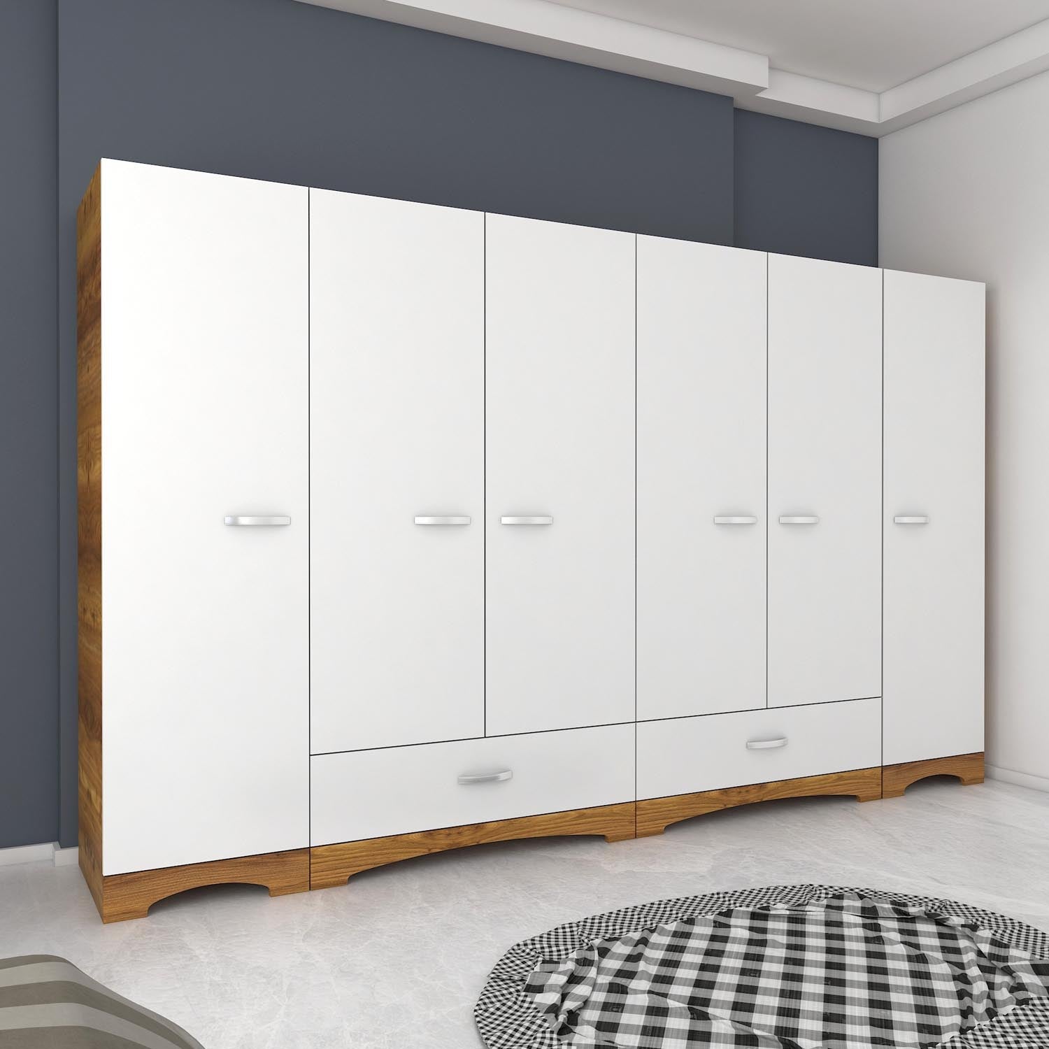 Verleihen Sie Ihrem Raum mit der eleganten F4 Garderobe von Hanah Home in Weiß und Walnuss einen modernen Touch und maximieren Sie Ihren Stauraum.