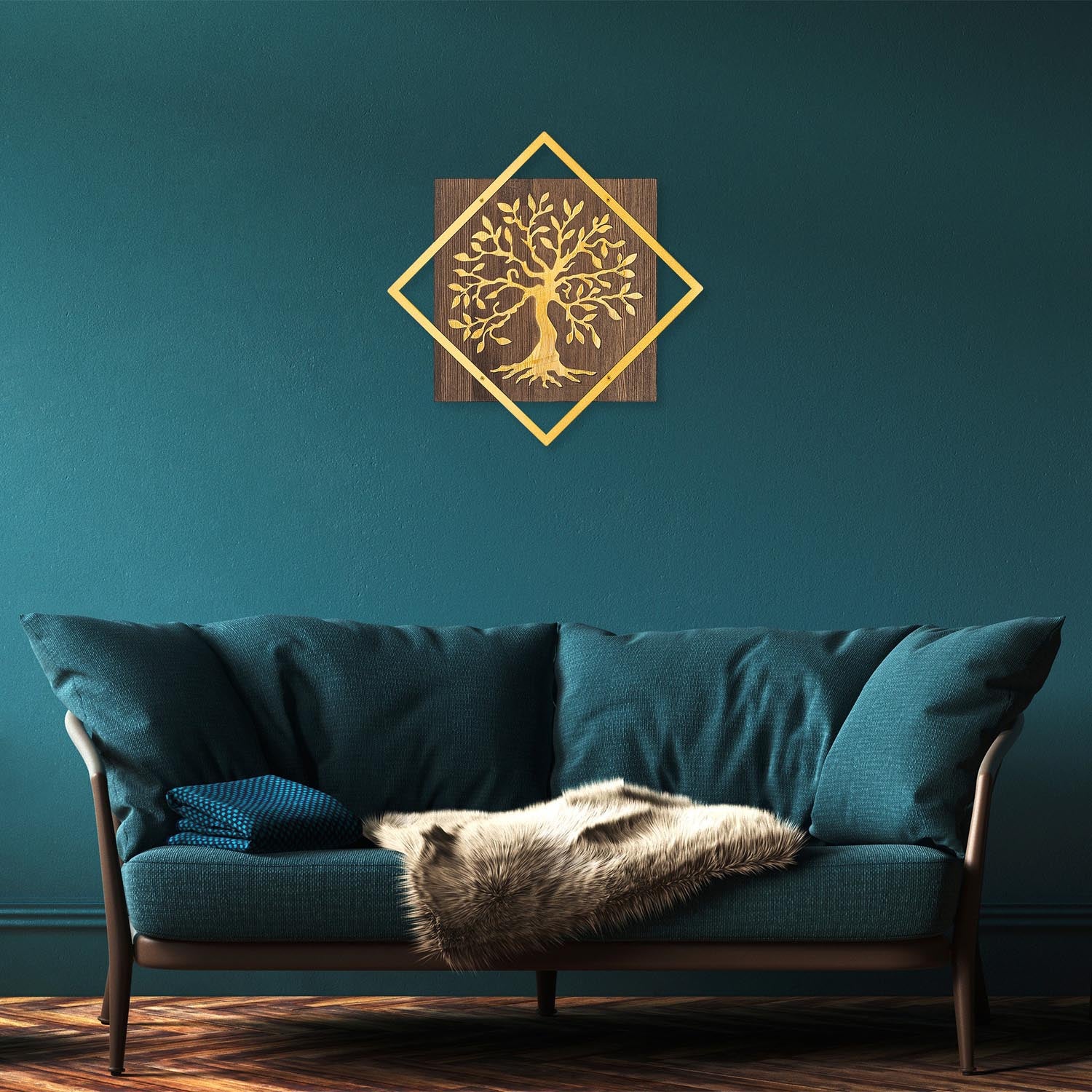 Verleihen Sie Ihrem Raum mit der Tree v2 Wanddeko in Walnuss Gold von Wallity einen Hauch von Eleganz und modernem Flair.