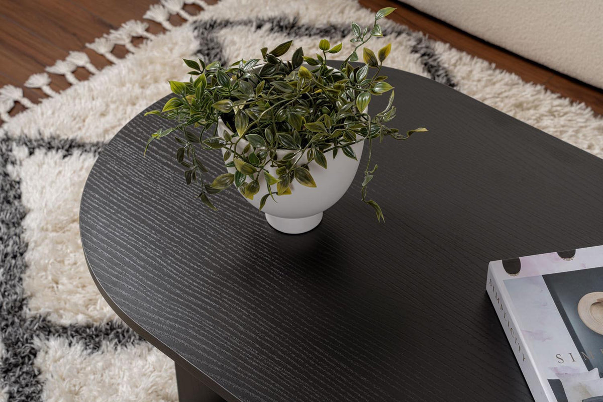 Sable Sofatisch - Holz Schwarz in Holz Schwarz präsentiert im Onlineshop von KAQTU Design AG. Couchtisch ist von Nordure