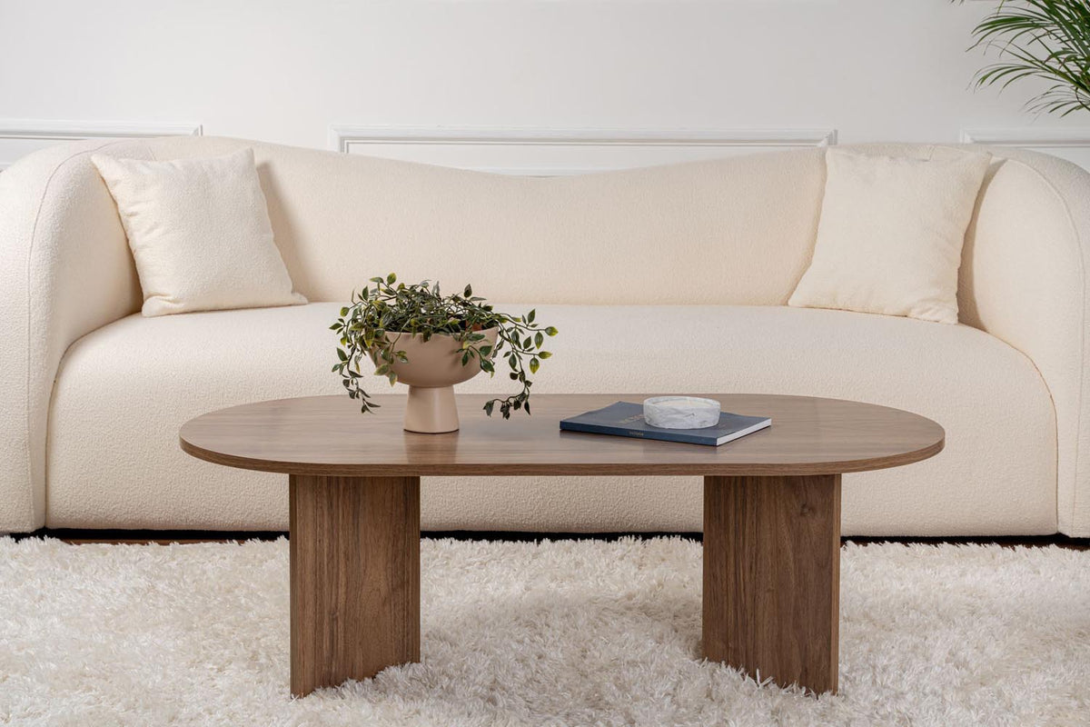 Sable Sofatisch - Walnuss in Walnuss präsentiert im Onlineshop von KAQTU Design AG. Couchtisch ist von Nordure