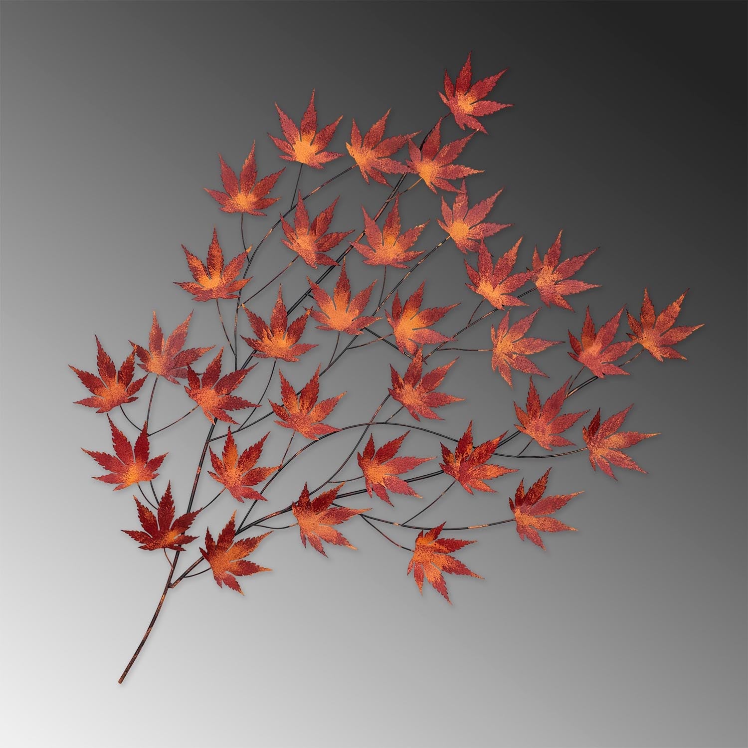 Entdecken Sie die einzigartige Wanddeko "Acer Palmatum" von Wallity – ein handgefertigtes Metallkunstwerk, das jeden Raum stilvoll aufwertet.