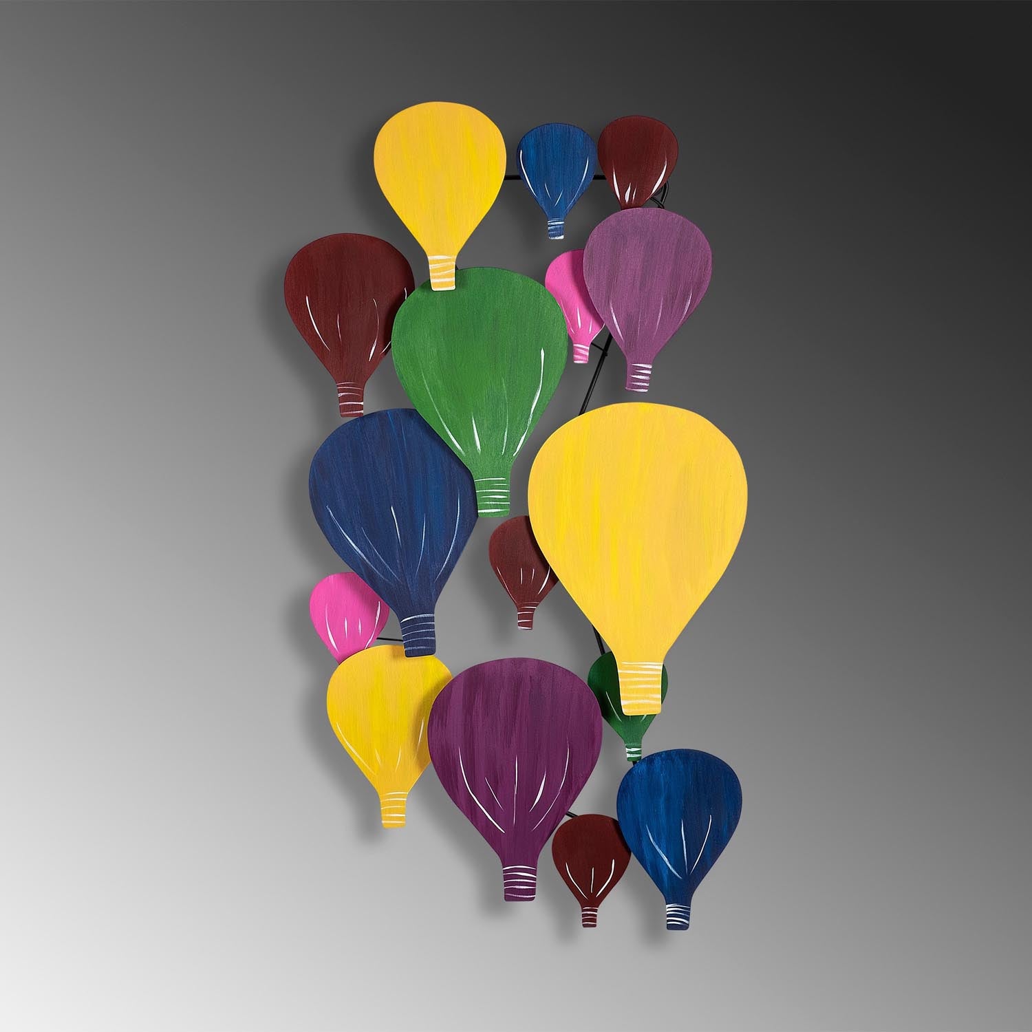 Entdecken Sie die Kapadokya Wanddeko von Wallity – ein handgefertigtes, mehrfarbiges Metallkunstwerk, das jedem Raum Eleganz verleiht.