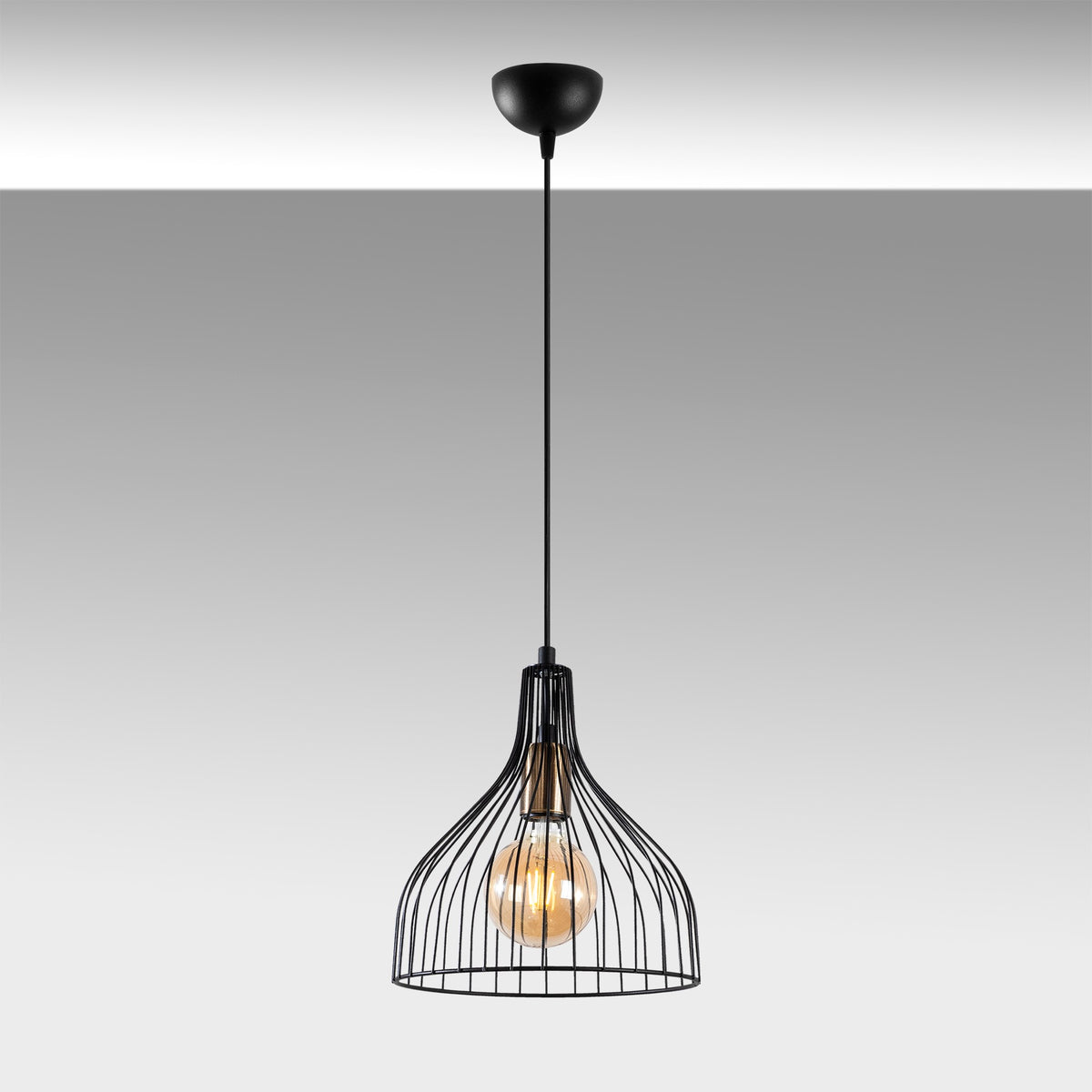 Cafu Pendellampe - Schwarz Antiquität in Schwarz Antiquität präsentiert im Onlineshop von KAQTU Design AG. Pendelleuchte ist von Opviq