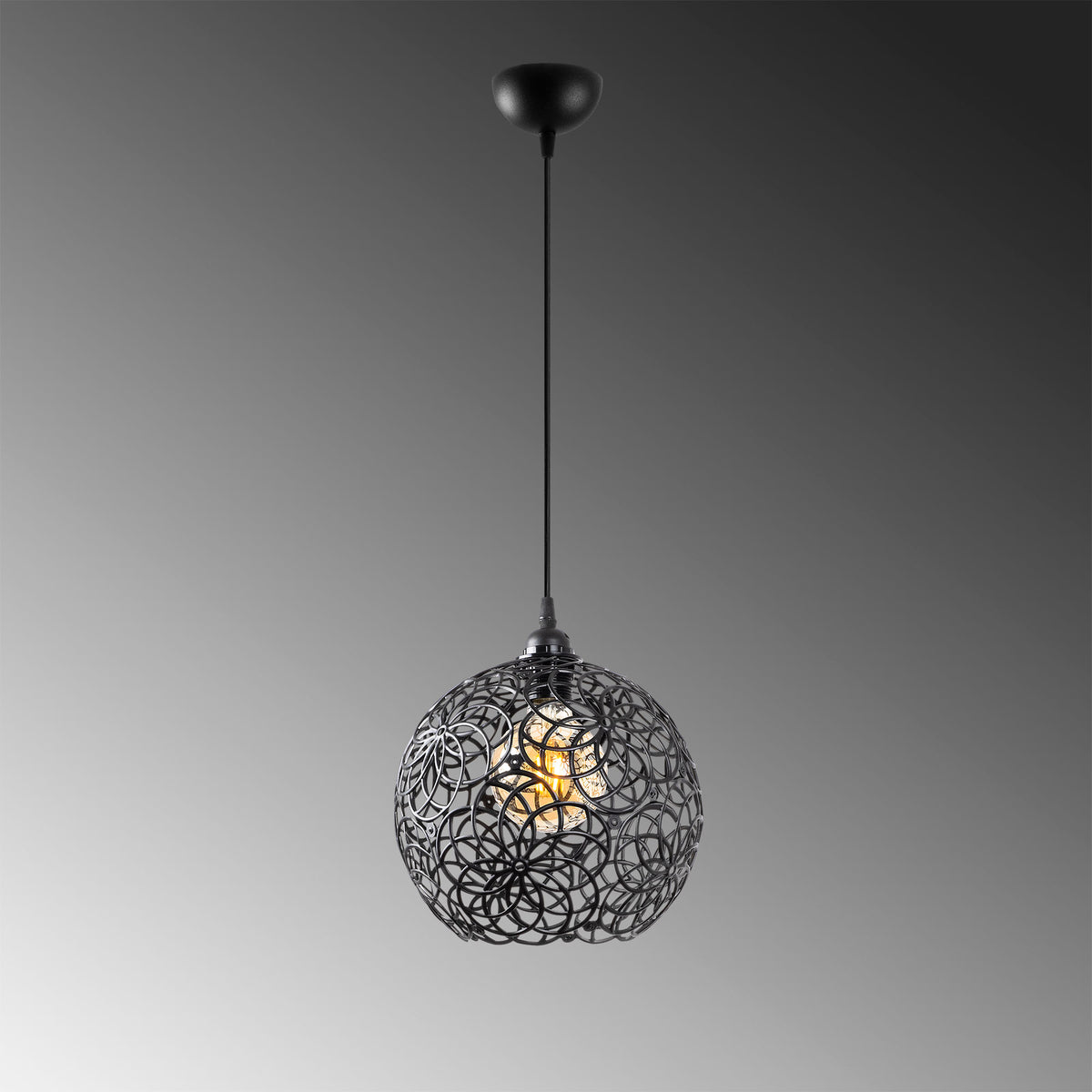 Hay Pendellampe - Schwarz in Schwarz präsentiert im Onlineshop von KAQTU Design AG. Pendelleuchte ist von Opviq