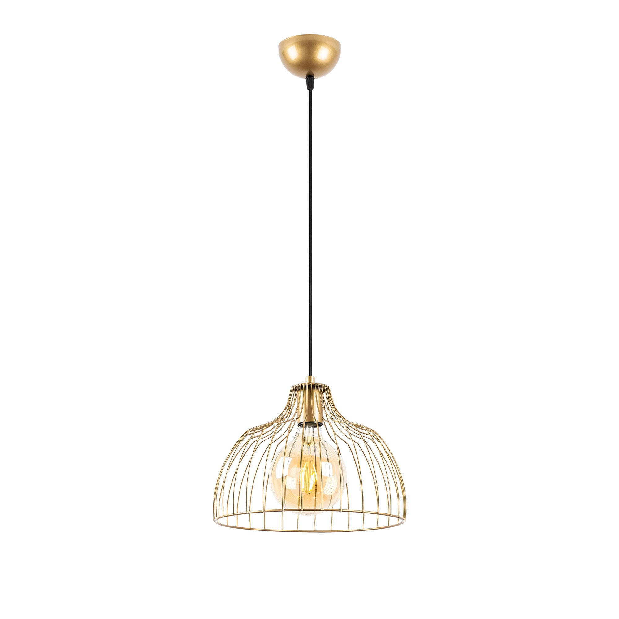 Entdecken Sie die Kozan Pendelleuchte von Opviq in glänzendem Gold – ein luxuriöses Highlight, das Eleganz und Stil in Ihr Zuhause bringt.