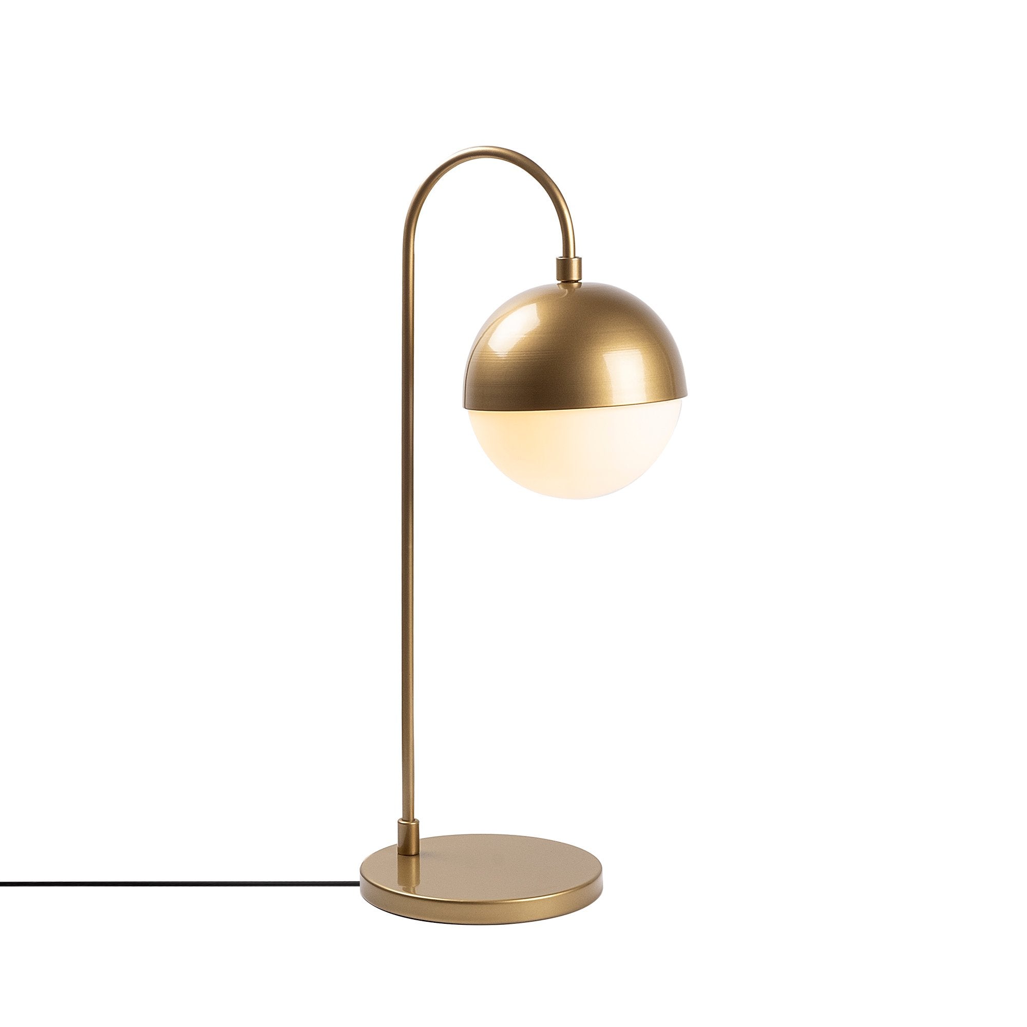 Horn - 12202 in Gold präsentiert im Onlineshop von KAQTU Design AG. Tischleuchte ist von Opviq