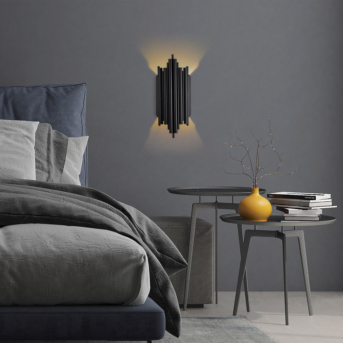 Reis Wandleuchte - Schwarz in Schwarz präsentiert im Onlineshop von KAQTU Design AG. Wandleuchte ist von Opviq