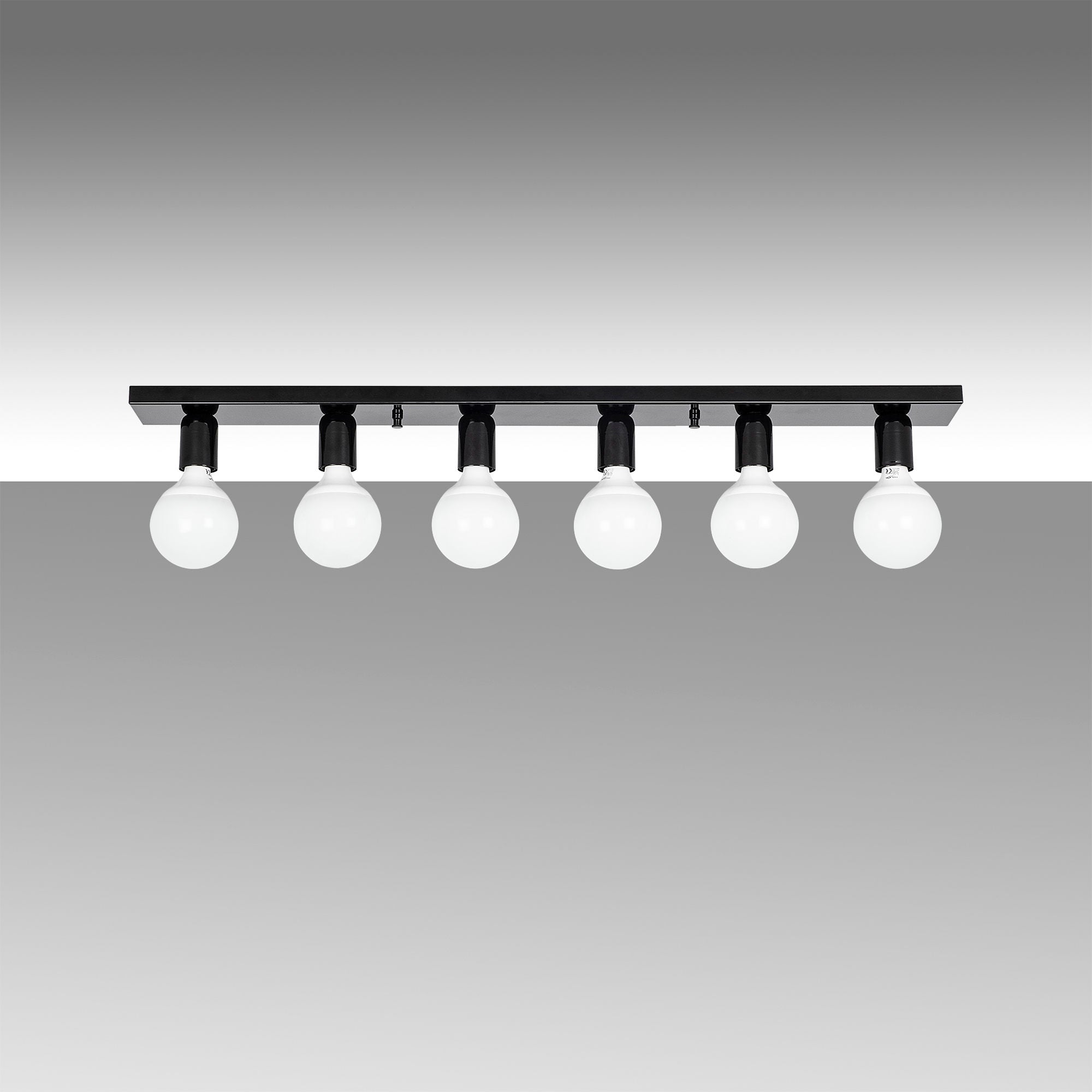 Verleihen Sie Ihrem Raum mit der Mirro Deckenleuchte von Opviq in Schwarz-Weiß einen Hauch von Eleganz und schaffen Sie eine einladende Atmosphäre.