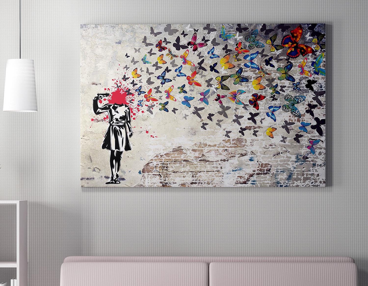 Entdecken Sie das beeindruckende gerahmte Leinwandbild WY51 (50 x 70) von Wallity. Bringen Sie mit Banksys Kunst Farbe und Inspiration in Ihr Zuhause!