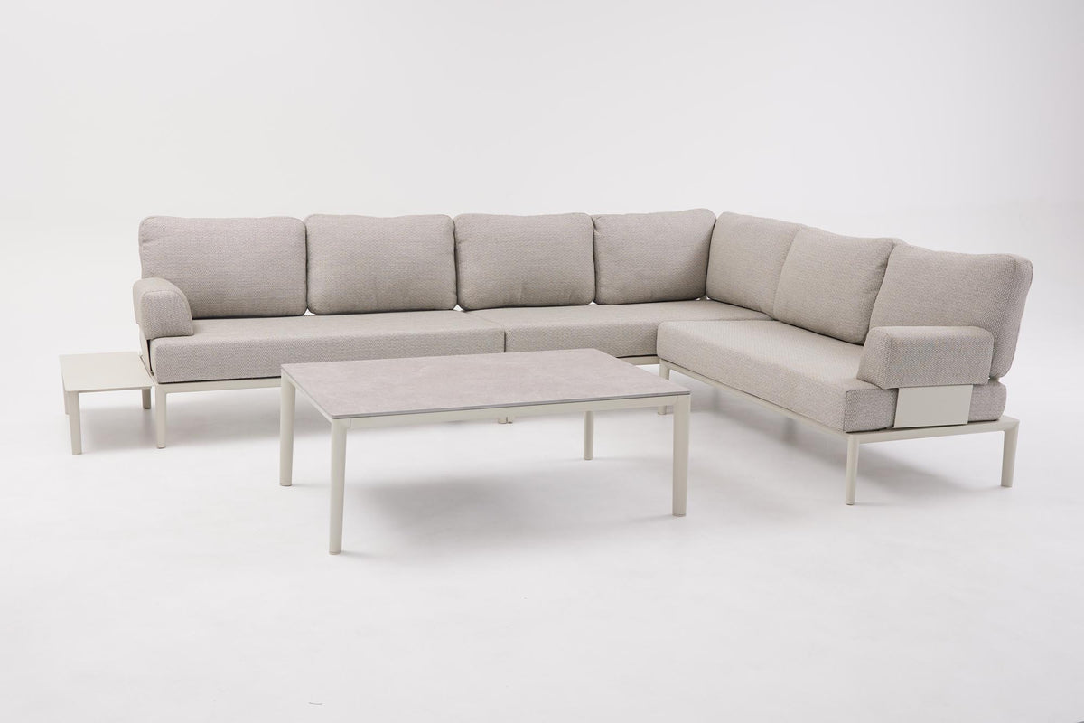Couchtisch Fiore, 120x79x43 cm in Beige präsentiert im Onlineshop von KAQTU Design AG. Loungetisch ist von Be Garden