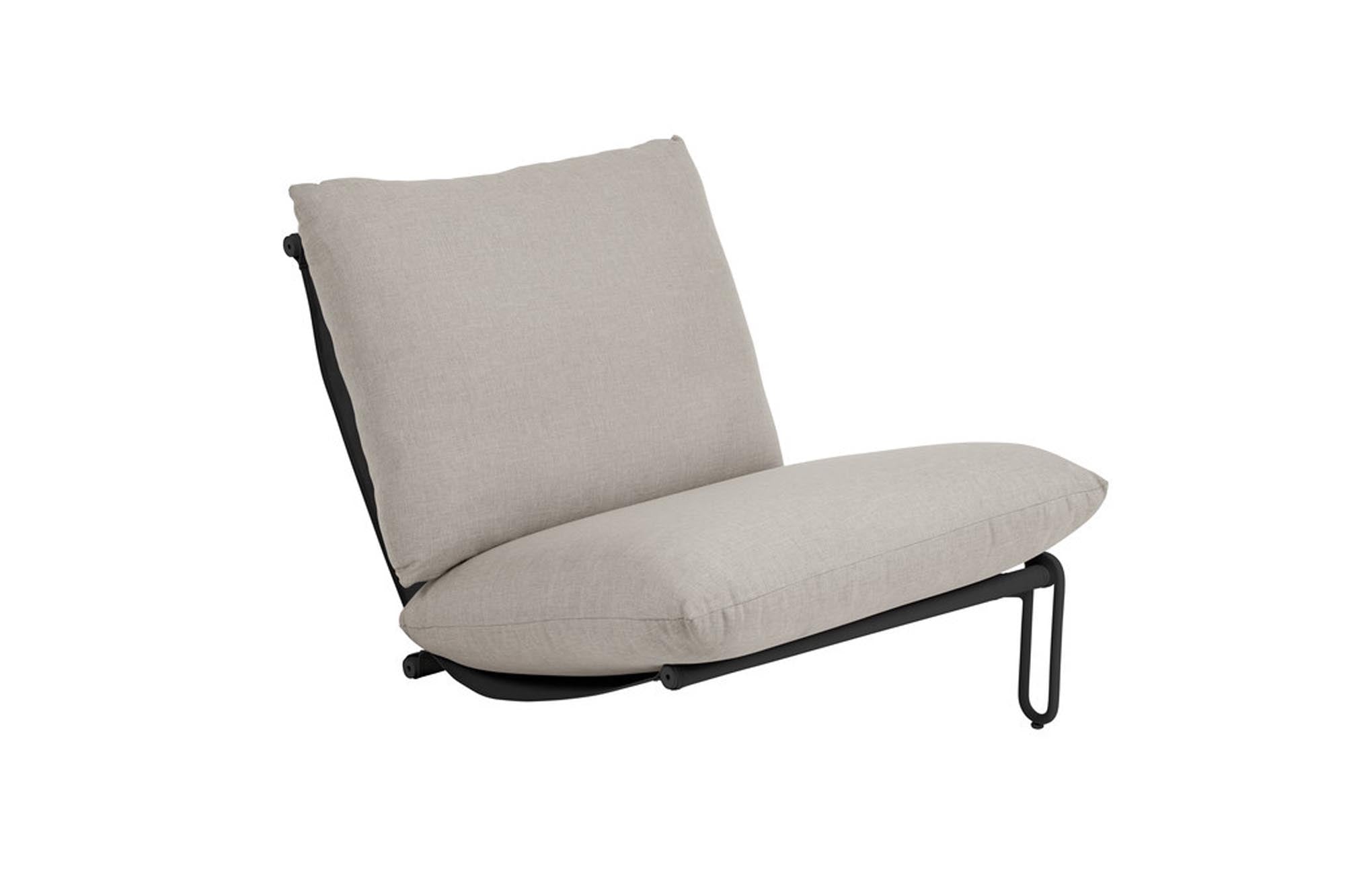 Be Garden Blixt Lounger: Eleganter Outdoor-Sessel mit modernem Design, perfekt für gemütliche Momente im Freien und stilvolle Gartengestaltung.