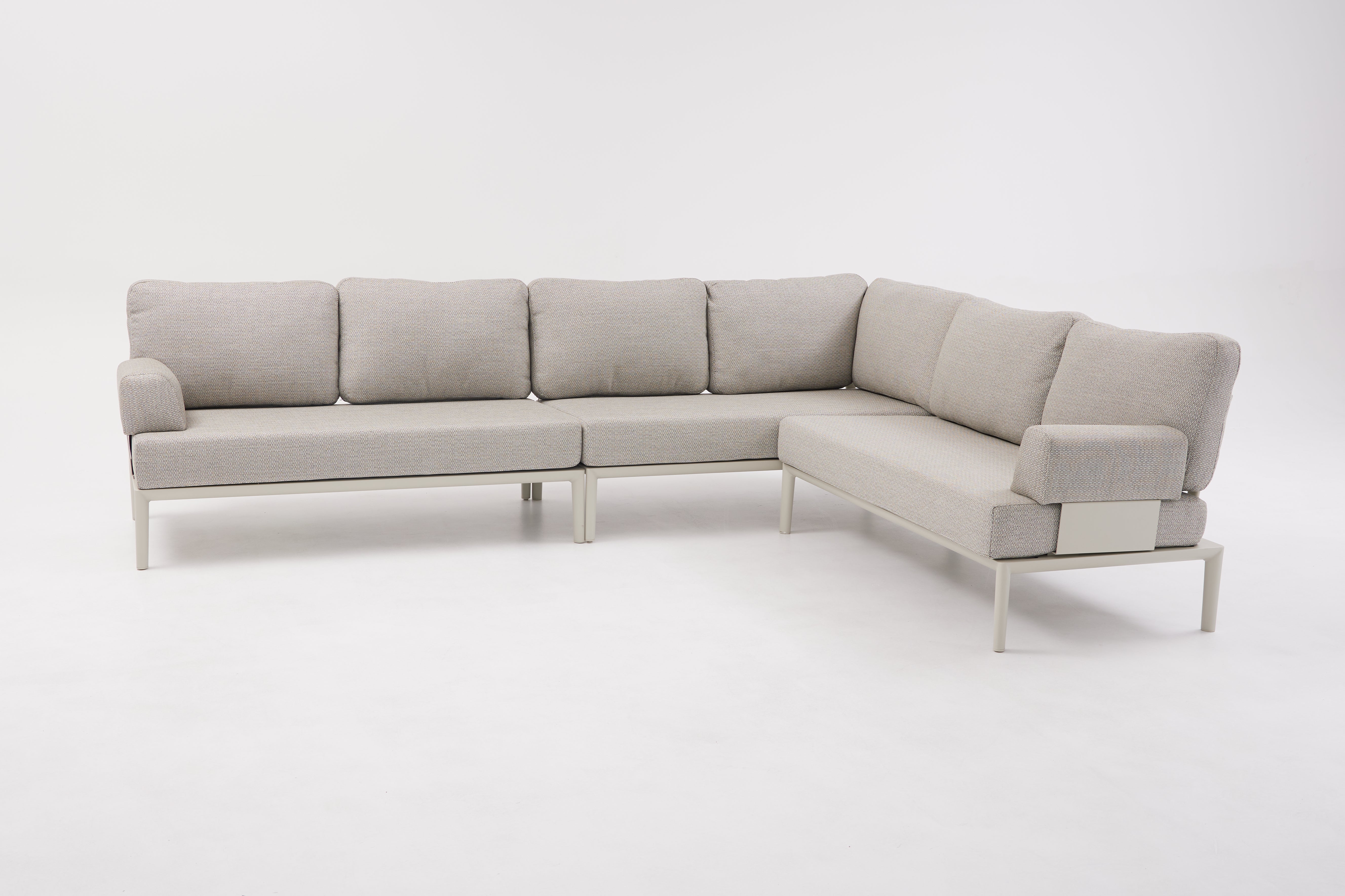 Modulares Garten-Loungeset Fiore 6 Sitzer in Beige präsentiert im Onlineshop von KAQTU Design AG. Loungeset ist von Be Garden