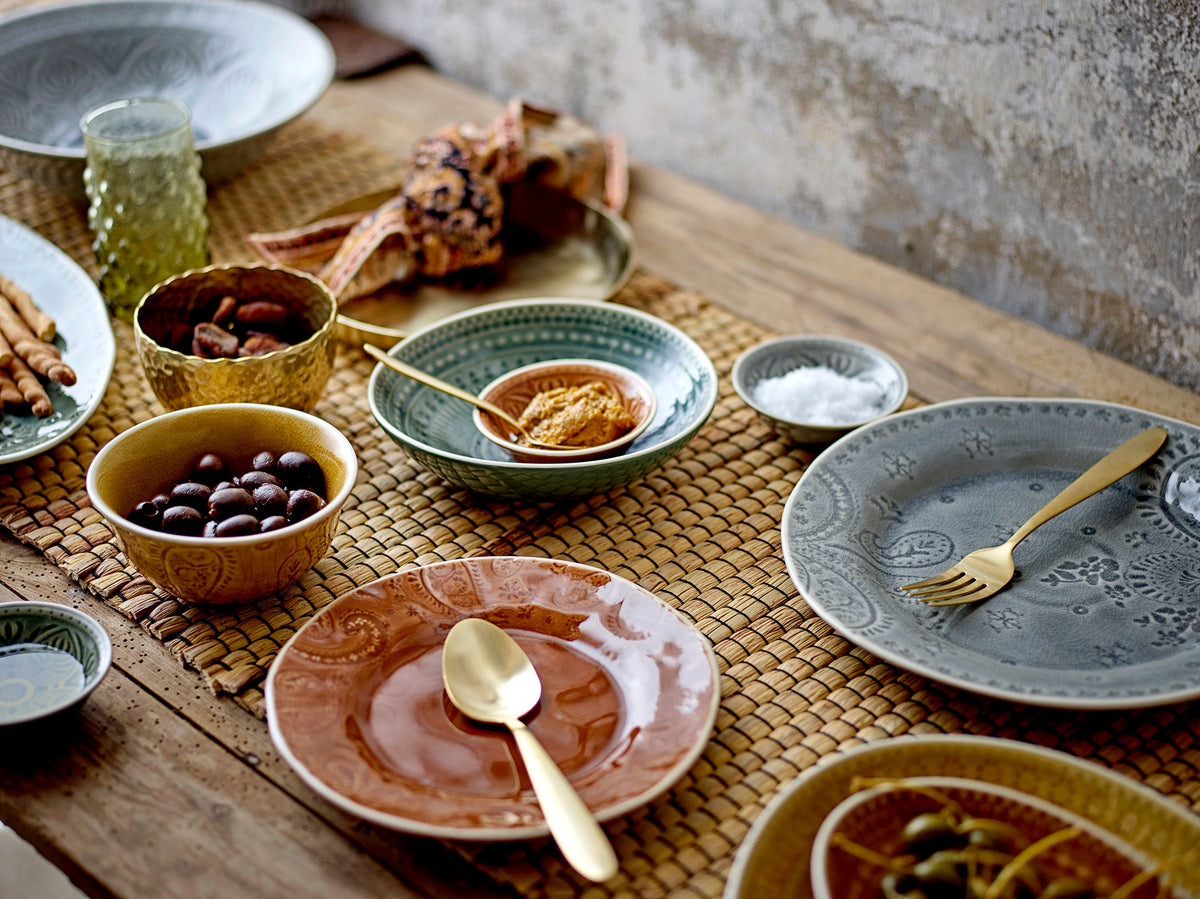 Frea Cutlery, Gold, Stainless Steel in Gold präsentiert im Onlineshop von KAQTU Design AG. Besteckset ist von Bloomingville
