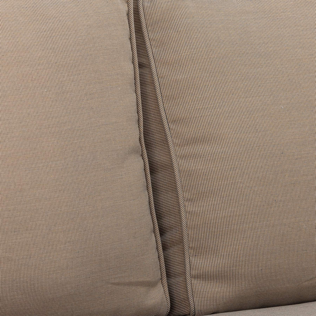 Mundo Sofa, Black, Metal in Schwarz präsentiert im Onlineshop von KAQTU Design AG. Lounge Sofa ist von Bloomingville