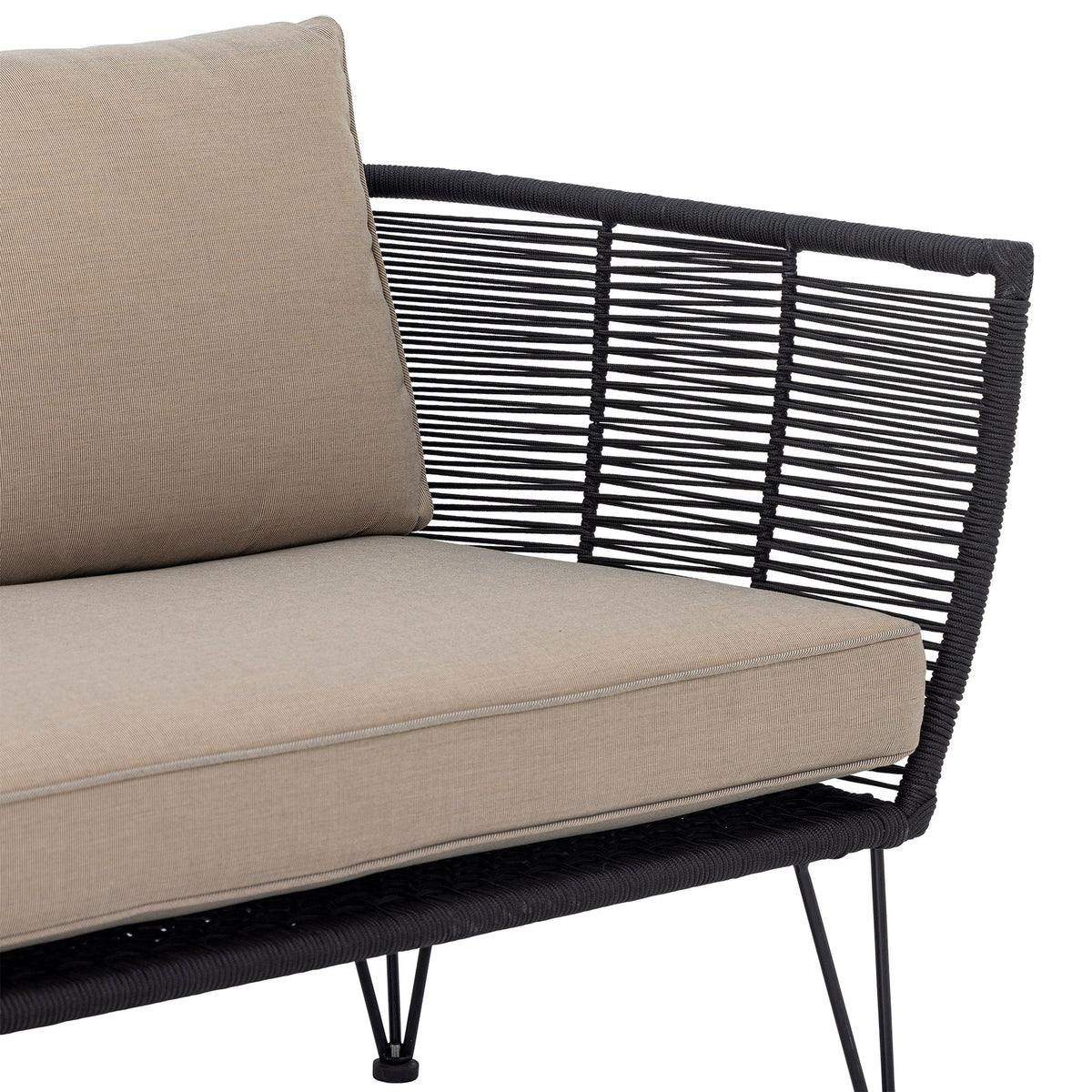 Mundo Sofa, Black, Metal in Schwarz präsentiert im Onlineshop von KAQTU Design AG. Lounge Sofa ist von Bloomingville