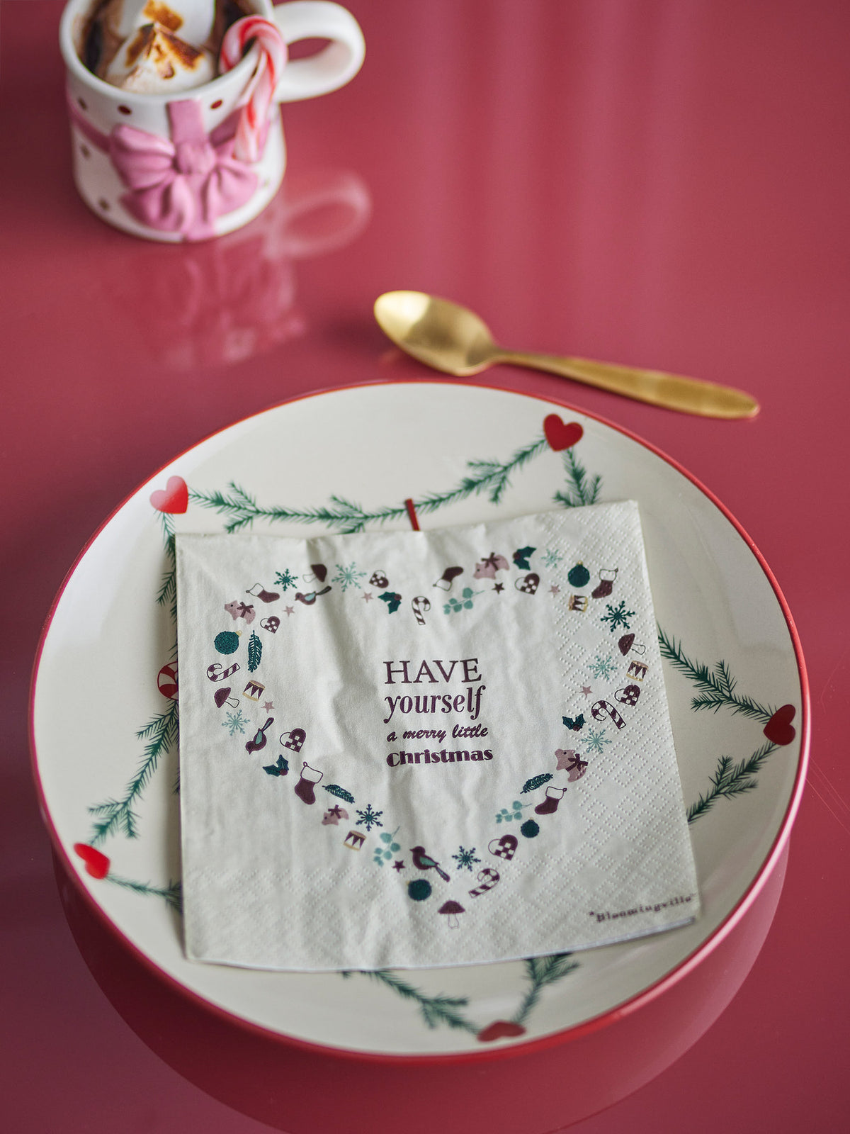 Paia Serviette, Rot, Papier in Red präsentiert im Onlineshop von KAQTU Design AG. Servietten ist von Bloomingville