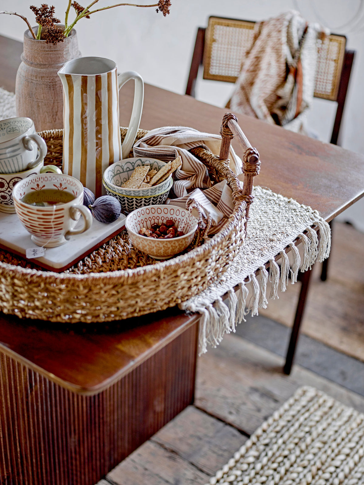 Maple Schale, Braun, Steingut in Brown präsentiert im Onlineshop von KAQTU Design AG. Schale ist von Creative Collection