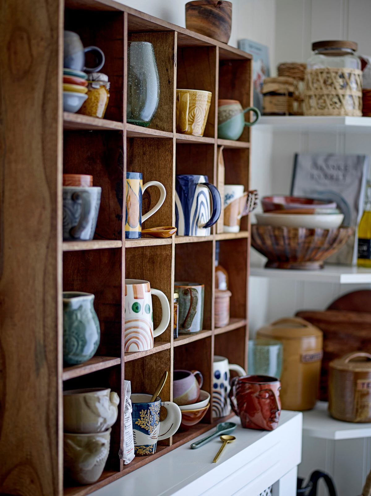 Paula Tasse, Multipack, Grün, Steingut in Green präsentiert im Onlineshop von KAQTU Design AG. Tasse ist von Bloomingville