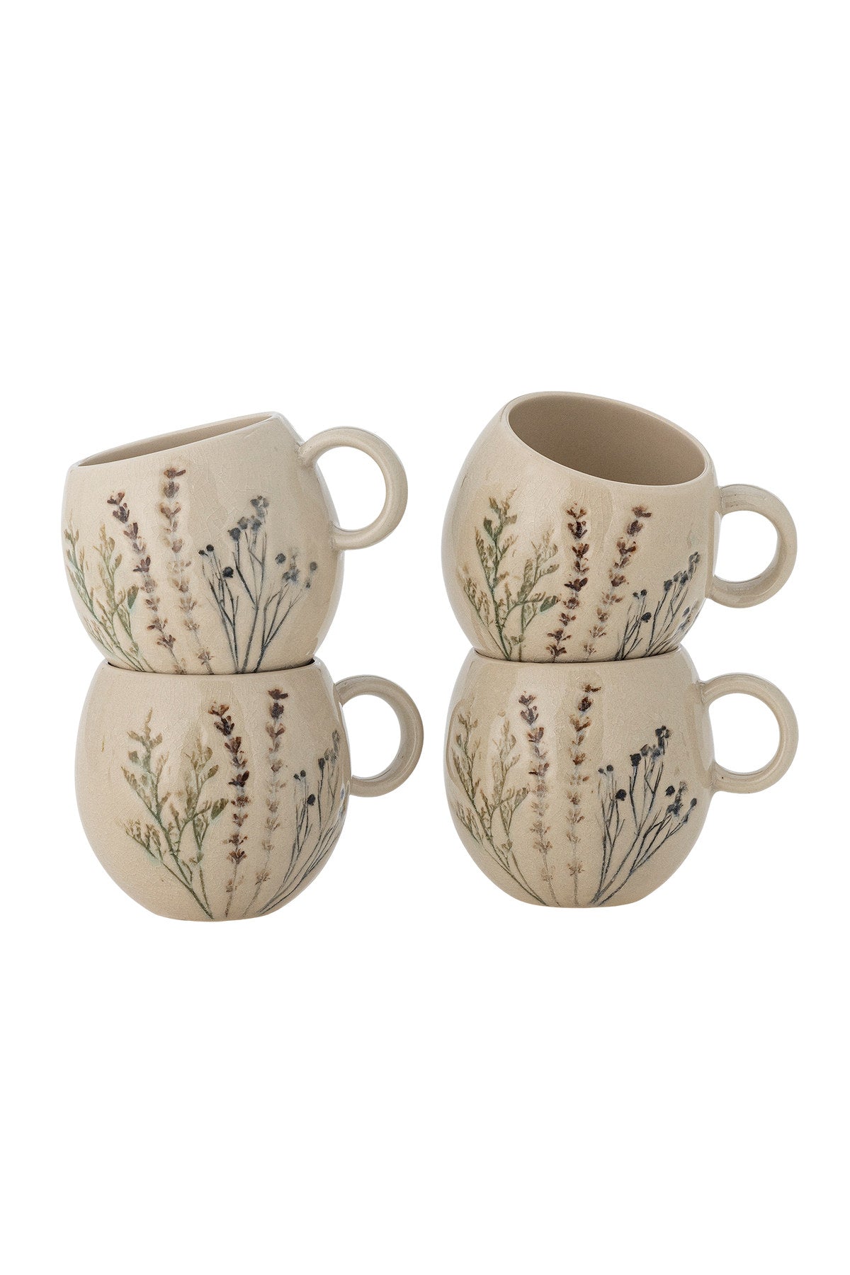 Weisse Steingut-Tasse Bea von Bloomingville mit floralem Muster und Krakeleeglasur