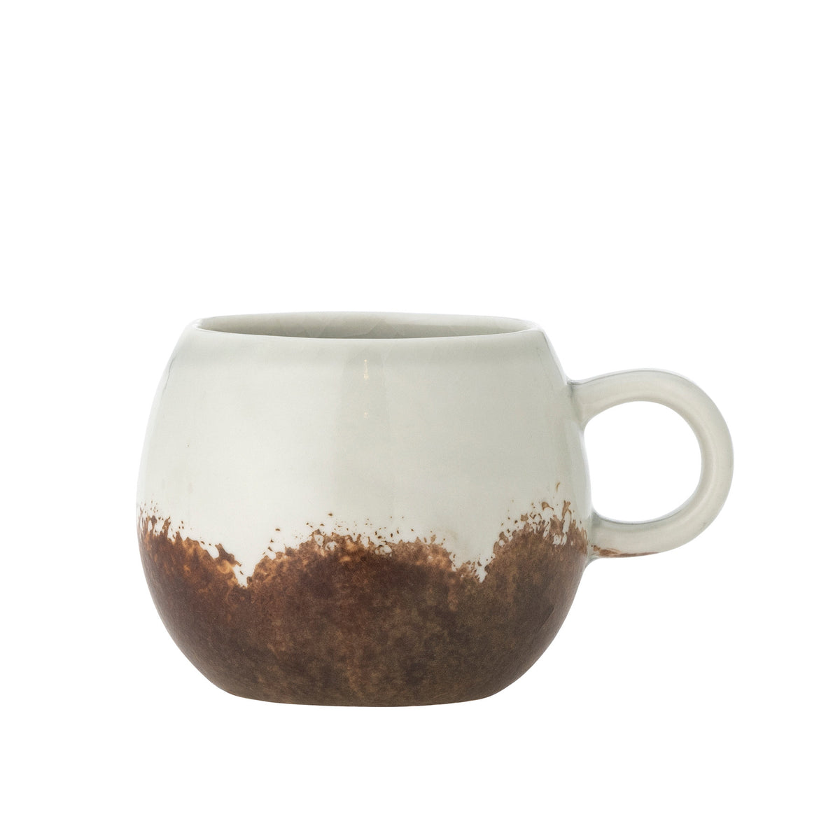 Paula Espressotasse, Braun, Steingut in Braun präsentiert im Onlineshop von KAQTU Design AG. Espressotassen ist von Bloomingville