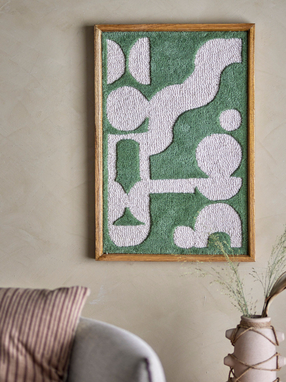 Longton Wanddekoration, Grün, Wolle in Grün präsentiert im Onlineshop von KAQTU Design AG. Wanddeko ist von Bloomingville
