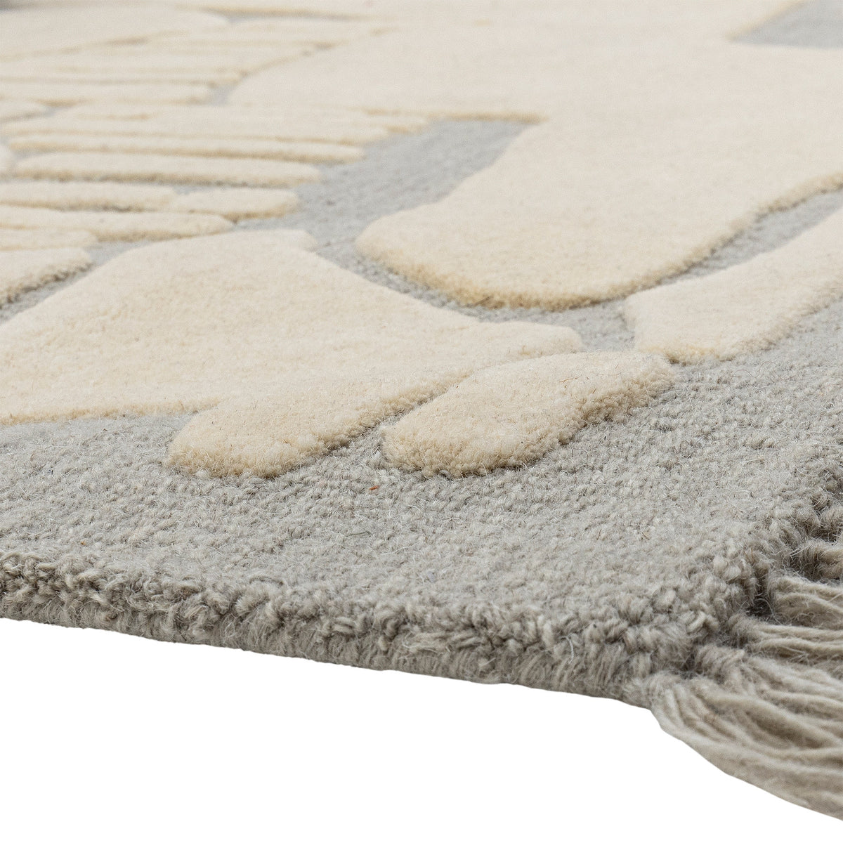 Napoli Teppich, Grau, Wolle in Grau präsentiert im Onlineshop von KAQTU Design AG. Teppich ist von Bloomingville