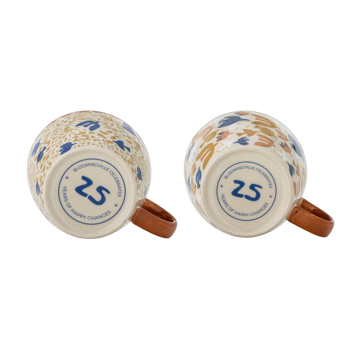 Anniversary Tasse, Braun, Steingut in Braun präsentiert im Onlineshop von KAQTU Design AG. Tasse ist von Bloomingville