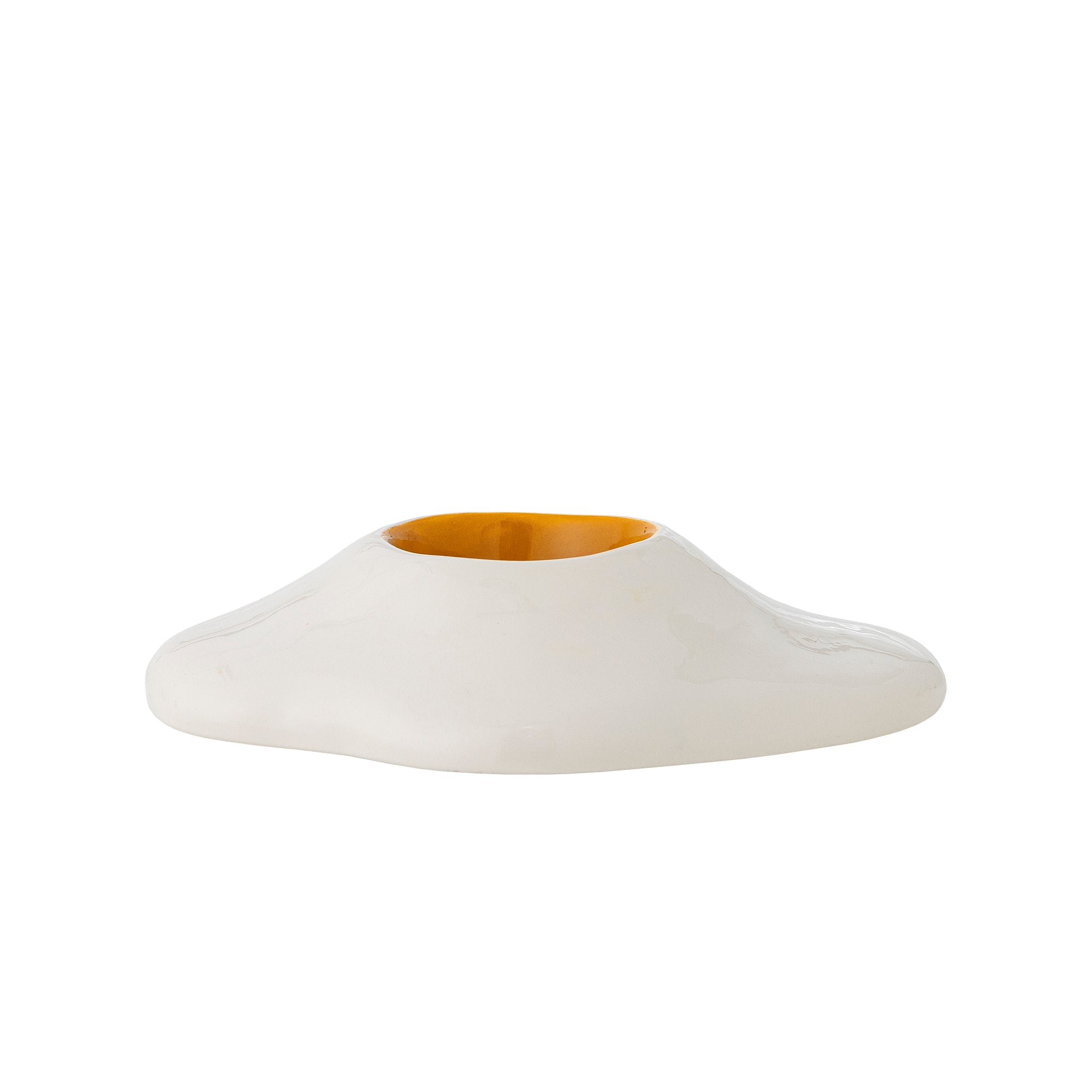 Eggert Eierbecher, Weiß, Steingut in White präsentiert im Onlineshop von KAQTU Design AG. Käsezubehör ist von Bloomingville