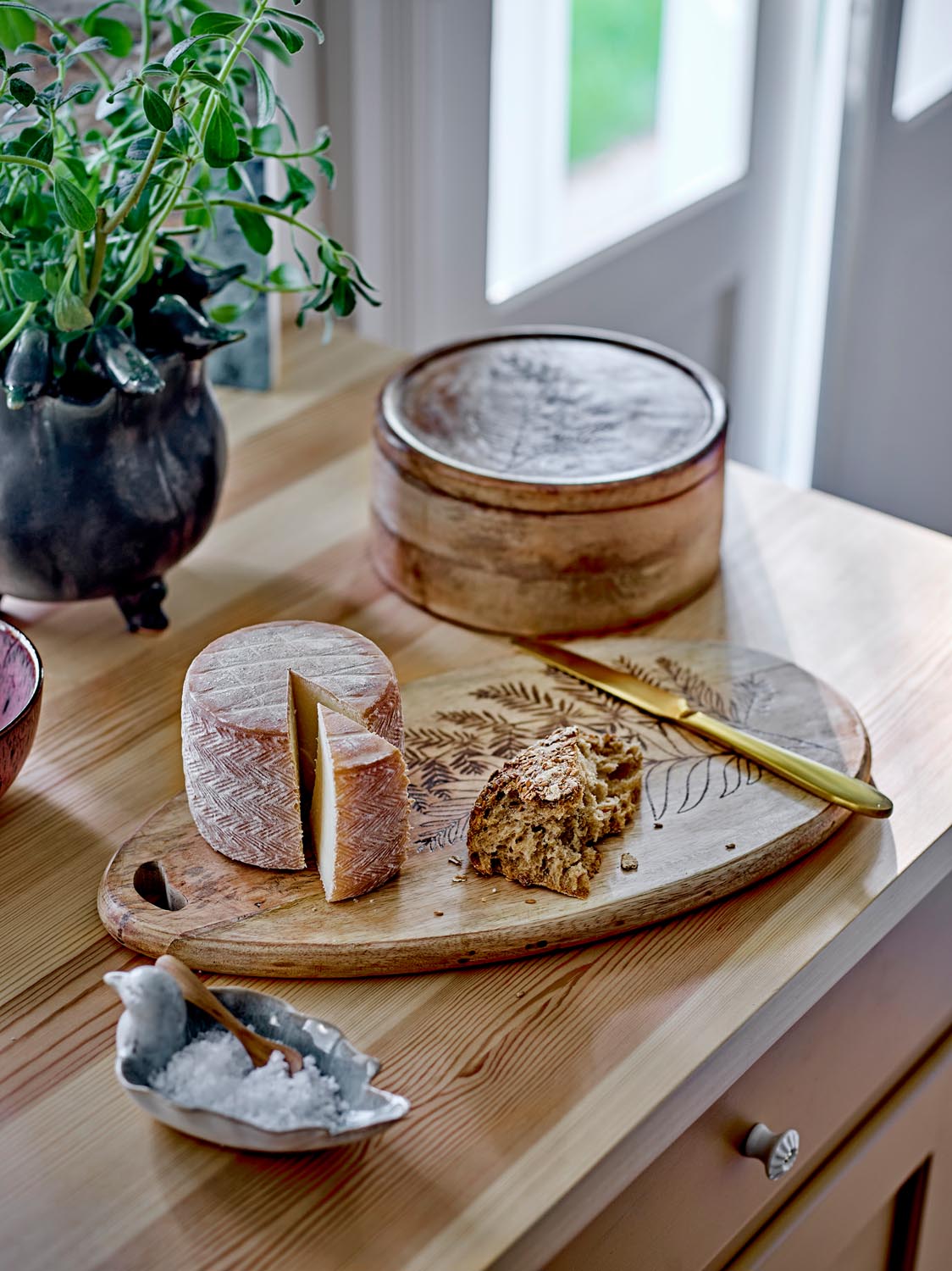 Moya Gefäß mit Deckel, Natur, FSC®100%, Mango in Nature präsentiert im Onlineshop von KAQTU Design AG. Kanne ist von Creative Collection