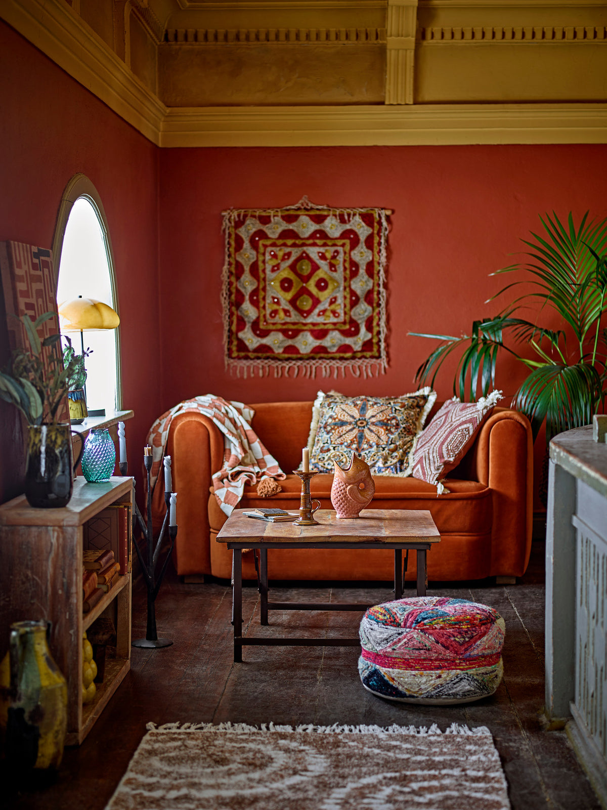 Mughal Wanddekoration, Rot, Baumwolle in Rot präsentiert im Onlineshop von KAQTU Design AG. Wanddeko ist von Creative Collection