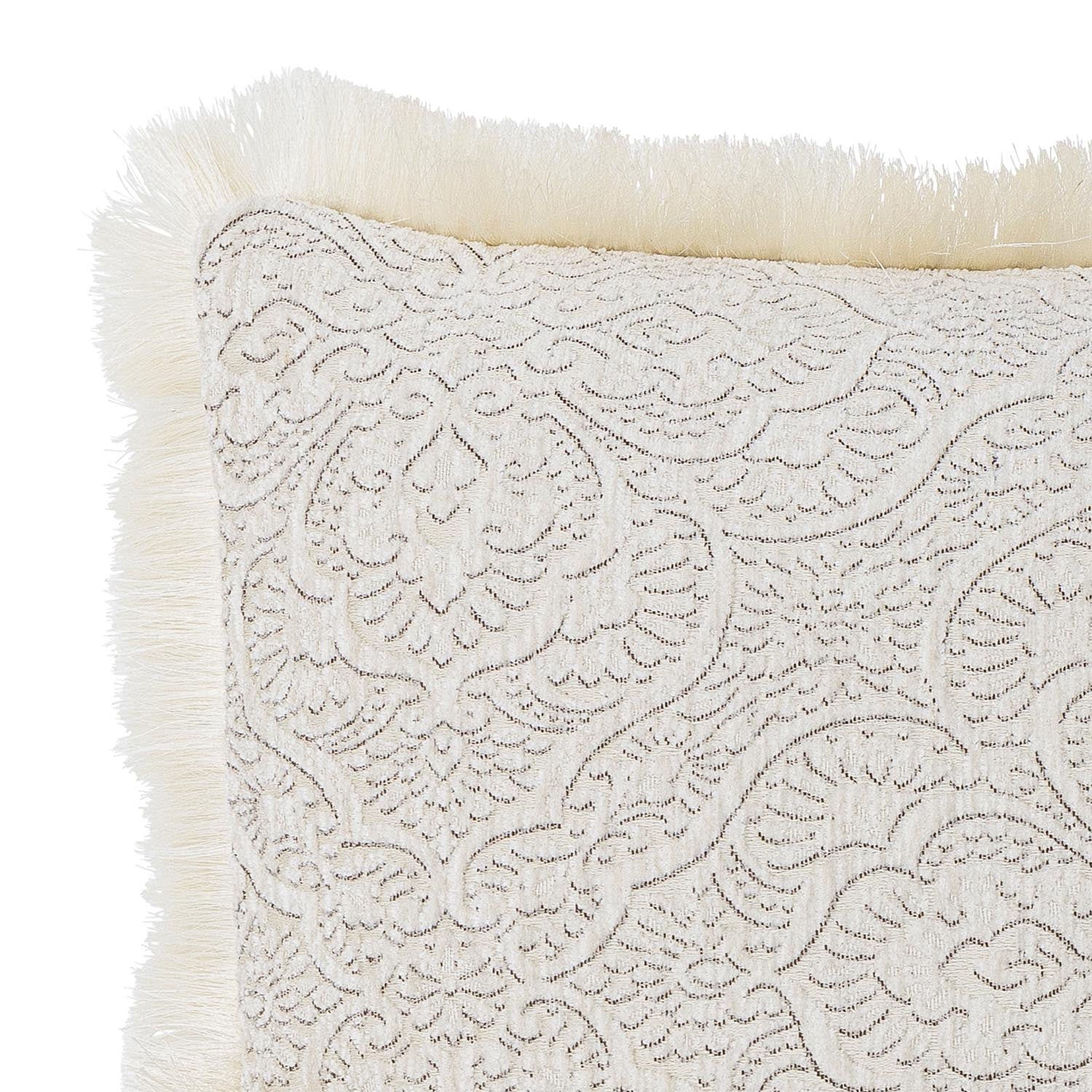 Verleihen Sie Ihrem Zuhause mit dem Cabrie Kissen von Bloomingville einen Hauch von skandinavischem Stil. Dieses elegante Kissen aus hochwertigem Polyester überzeugt durch seine natürliche Farbgebung und liebevollen Details.