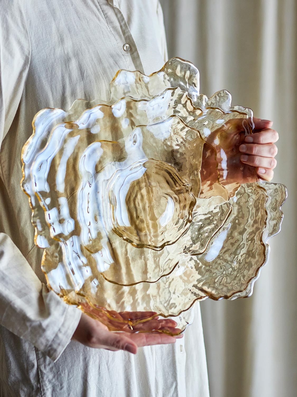 Asimi Schale, Natur, Glas in Nature präsentiert im Onlineshop von KAQTU Design AG. Schale ist von Bloomingville
