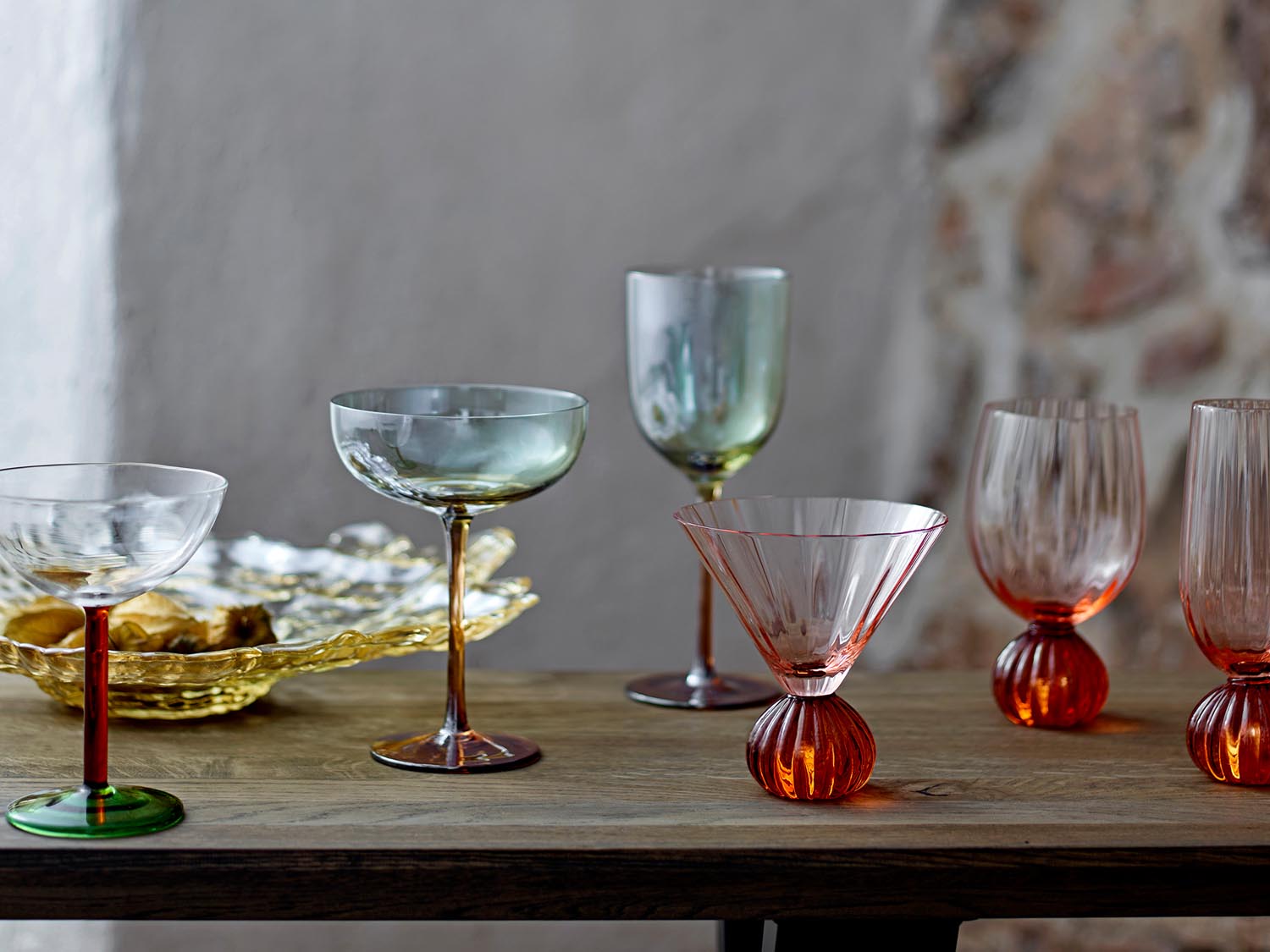 Signe Cocktailglas, Bunt, Glas in Multi präsentiert im Onlineshop von KAQTU Design AG. Glas ist von Bloomingville