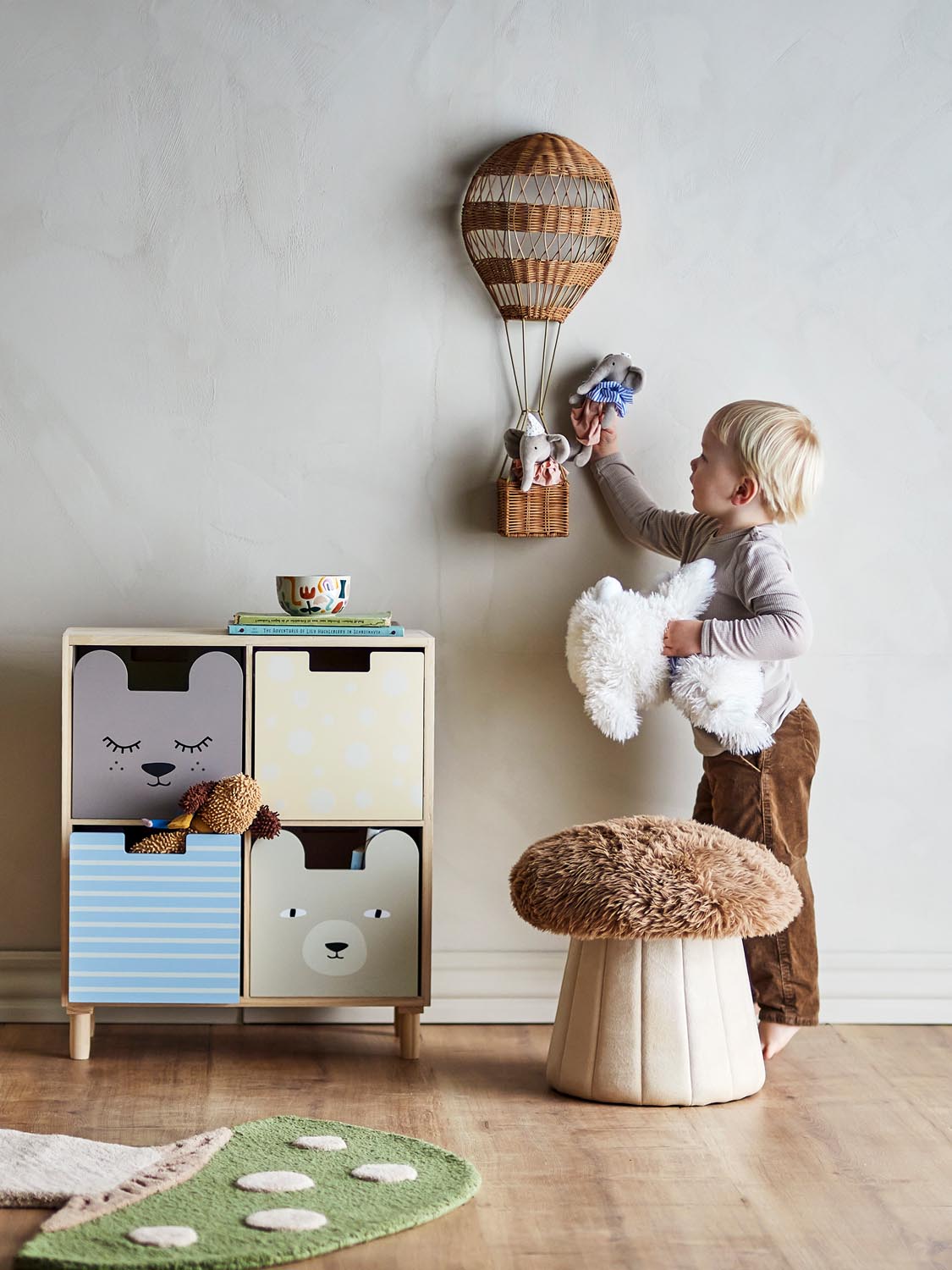 Tiko Puppe, Bunt, Polyester in Multi präsentiert im Onlineshop von KAQTU Design AG. Zelt Kids ist von Bloomingville Mini