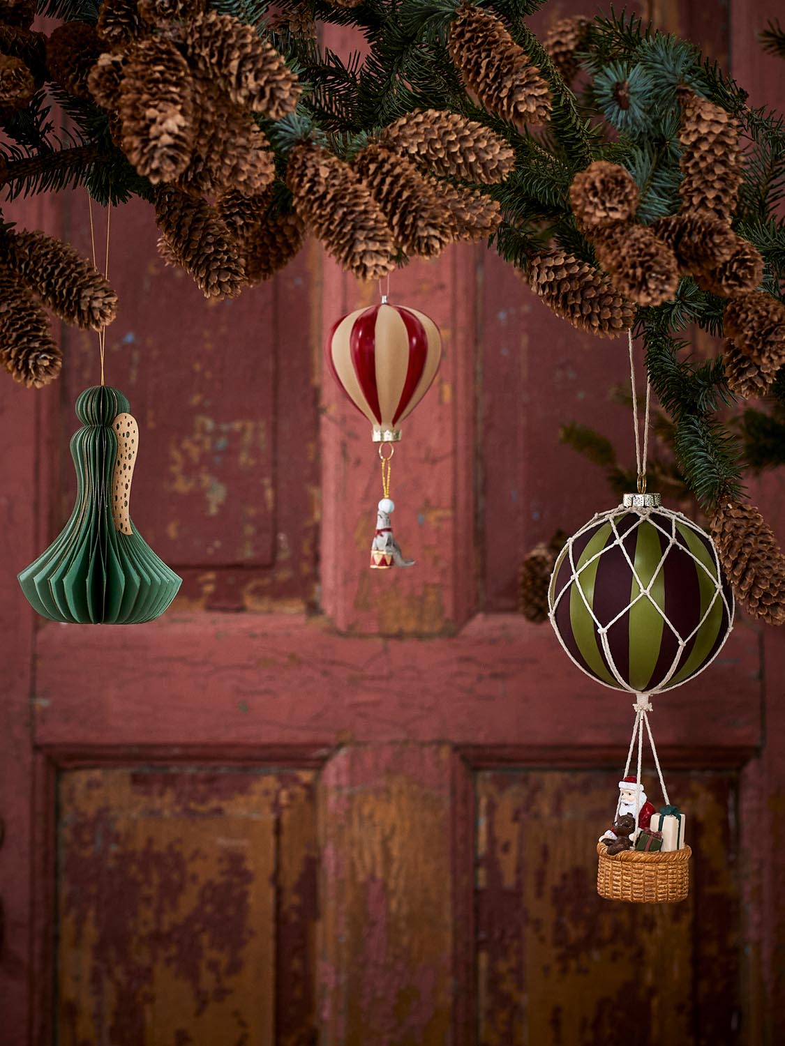 Hettie Ornament, Bunt, Glas in Multi präsentiert im Onlineshop von KAQTU Design AG. Ornament ist von Bloomingville