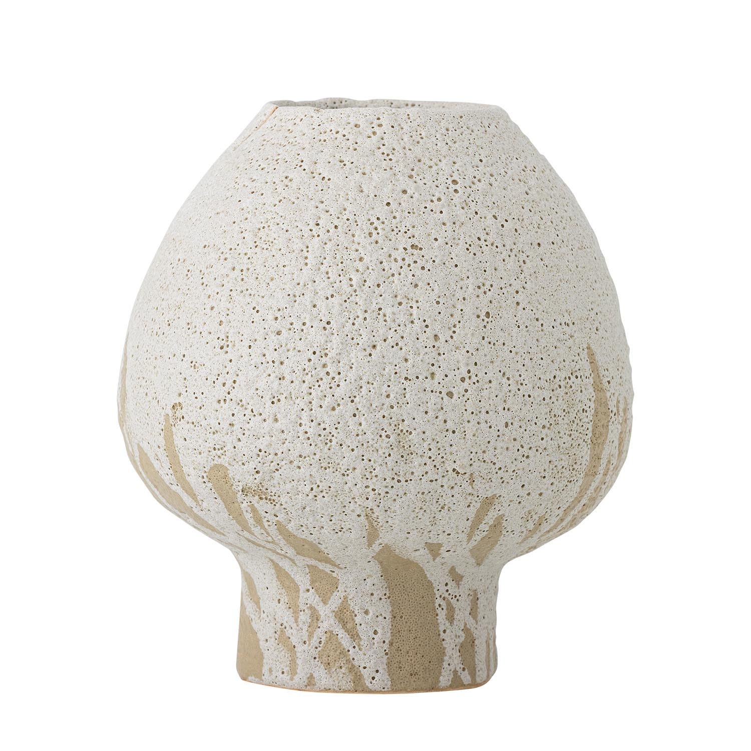 Verleihen Sie Ihrem Zuhause mit der Morag Vase von Bloomingville einen Hauch von Eleganz. Diese handgefertigte Steingut-Vase besticht durch ihre einzigartige Textur und stilvolle Glasur.