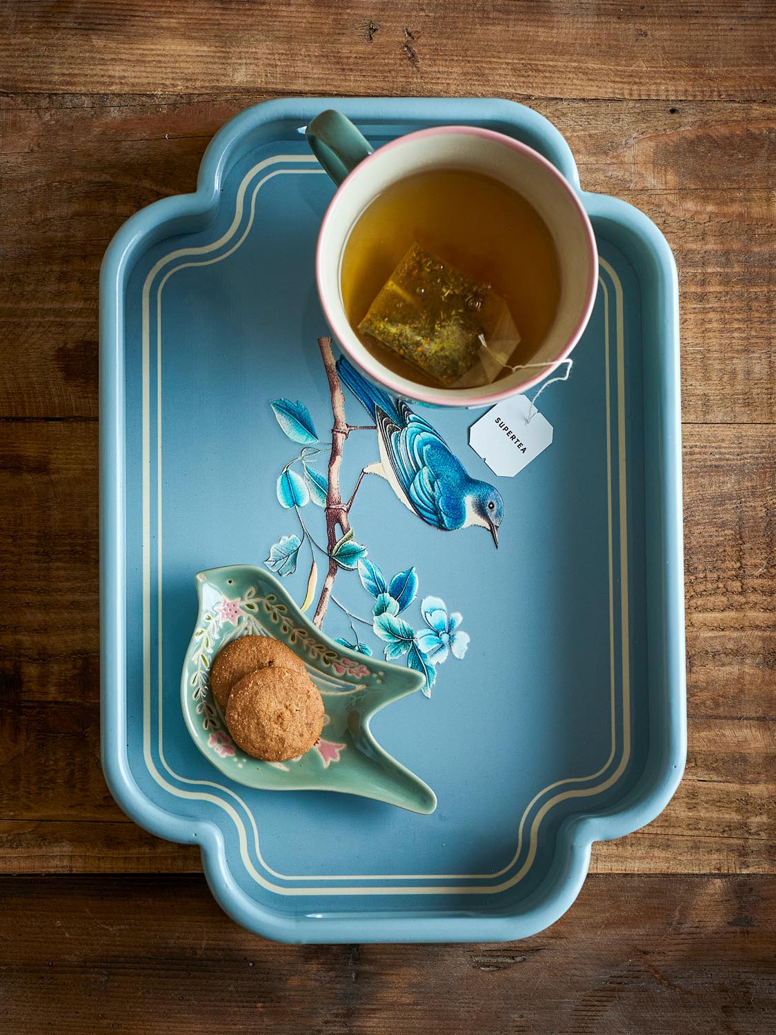 Meggie Tablett, Blau, MDF in Blue präsentiert im Onlineshop von KAQTU Design AG. Tablett ist von Creative Collection