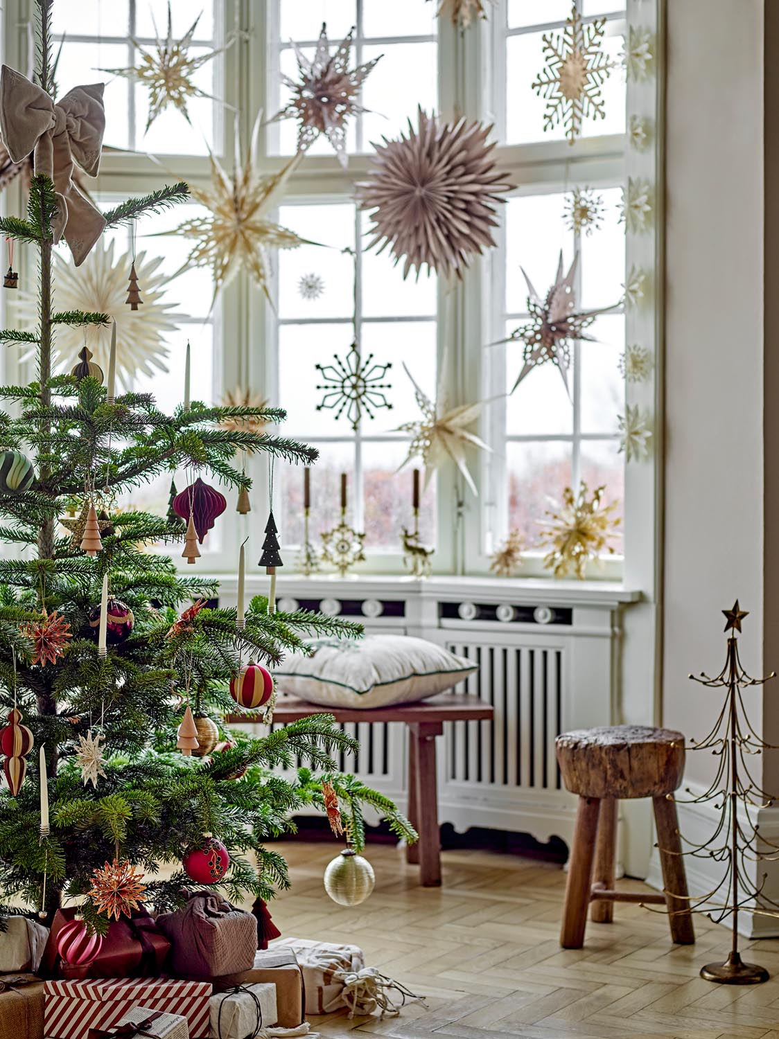 Sayla Ornament, Rot, Glas in Red präsentiert im Onlineshop von KAQTU Design AG. Ornament ist von Bloomingville