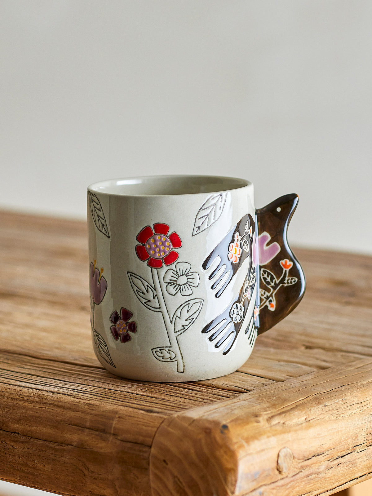 Vivielle Tasse, Bunt, Steingut in Multi präsentiert im Onlineshop von KAQTU Design AG. Tasse ist von Bloomingville