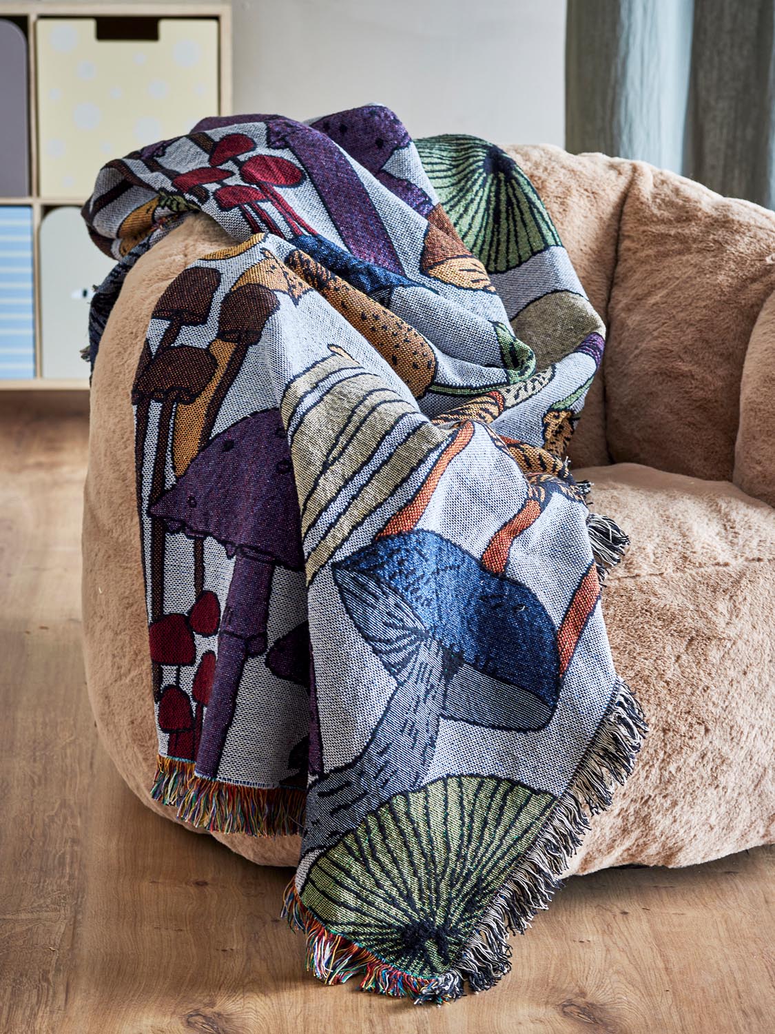 Sonam Decke, Bunt, Recycelte Baumwolle in Multi präsentiert im Onlineshop von KAQTU Design AG. Bettüberwurf ist von Bloomingville Mini