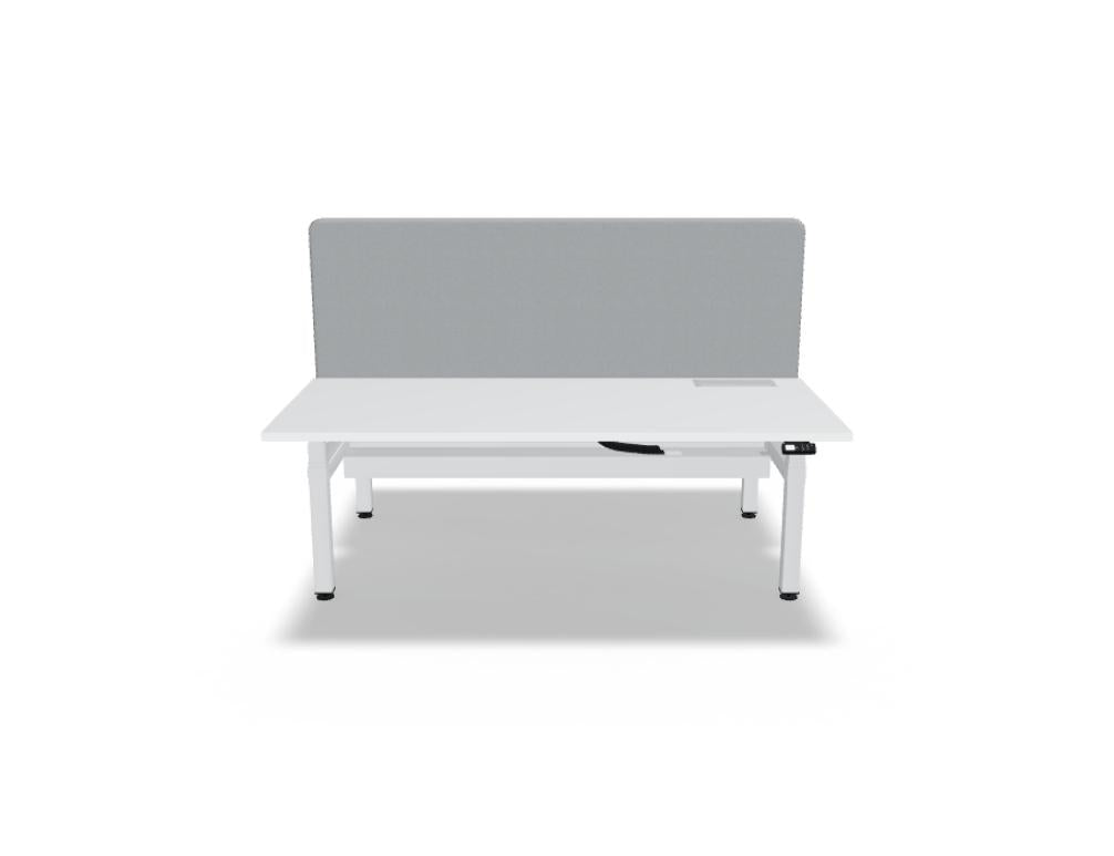 Ogi Drive Bench mit einer gemeinsamen Kabelschiene BOD718 - Doppelschreibtisch elektrisch höhenverstellbar, zweimotoriges Gestell in Honigeiche präsentiert im Onlineshop von KAQTU Design AG. Schreibtisch ist von Mdd