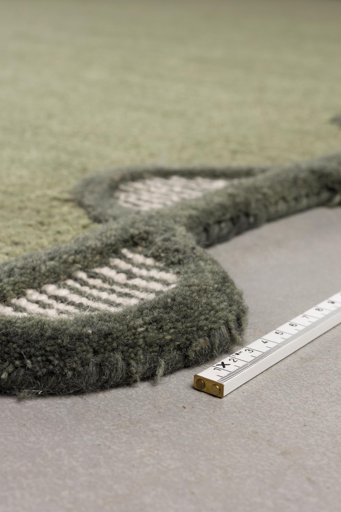 Entdecken Sie den Teppich Sugar Lines von Bold Monkey – ein stilvolles Design-Highlight, das jedem Raum Charakter und Wärme verleiht.